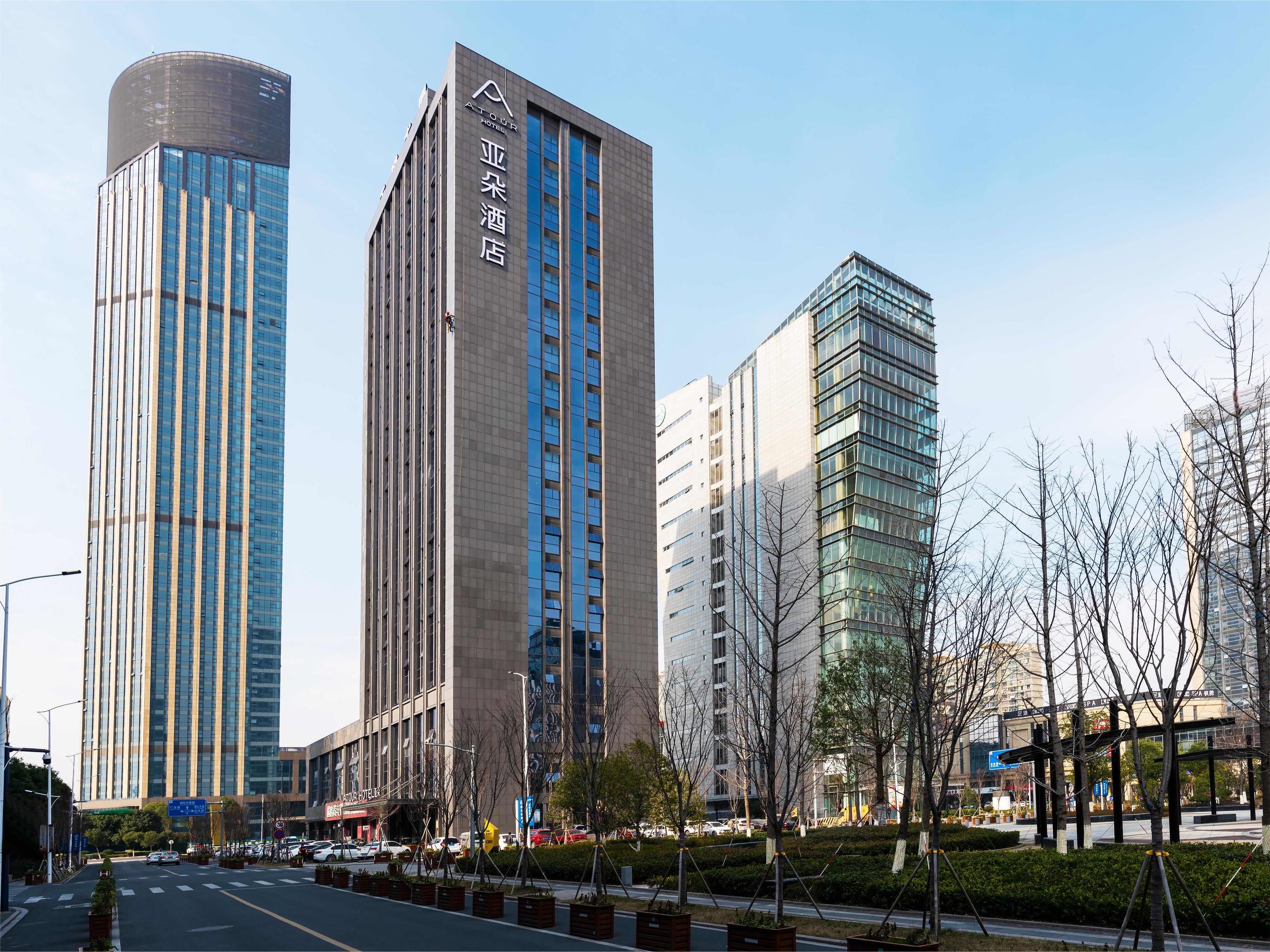 嘉兴南湖世贸中心亚朵酒店