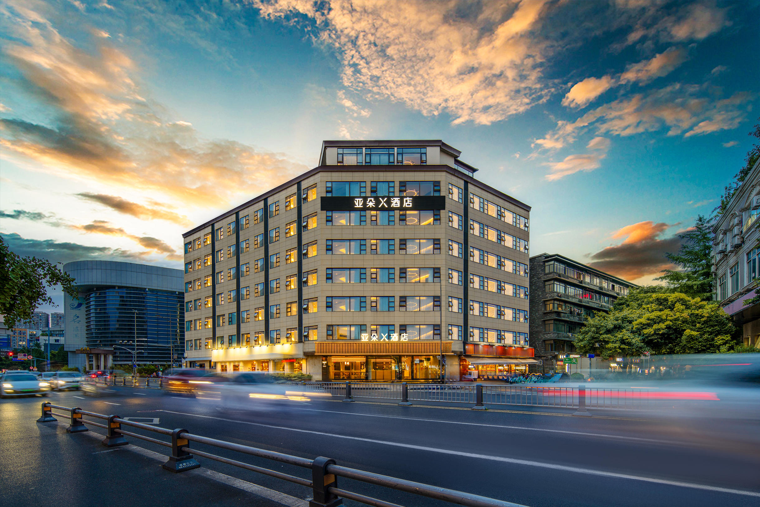 成都宽窄巷子奎星楼亚朵X酒店