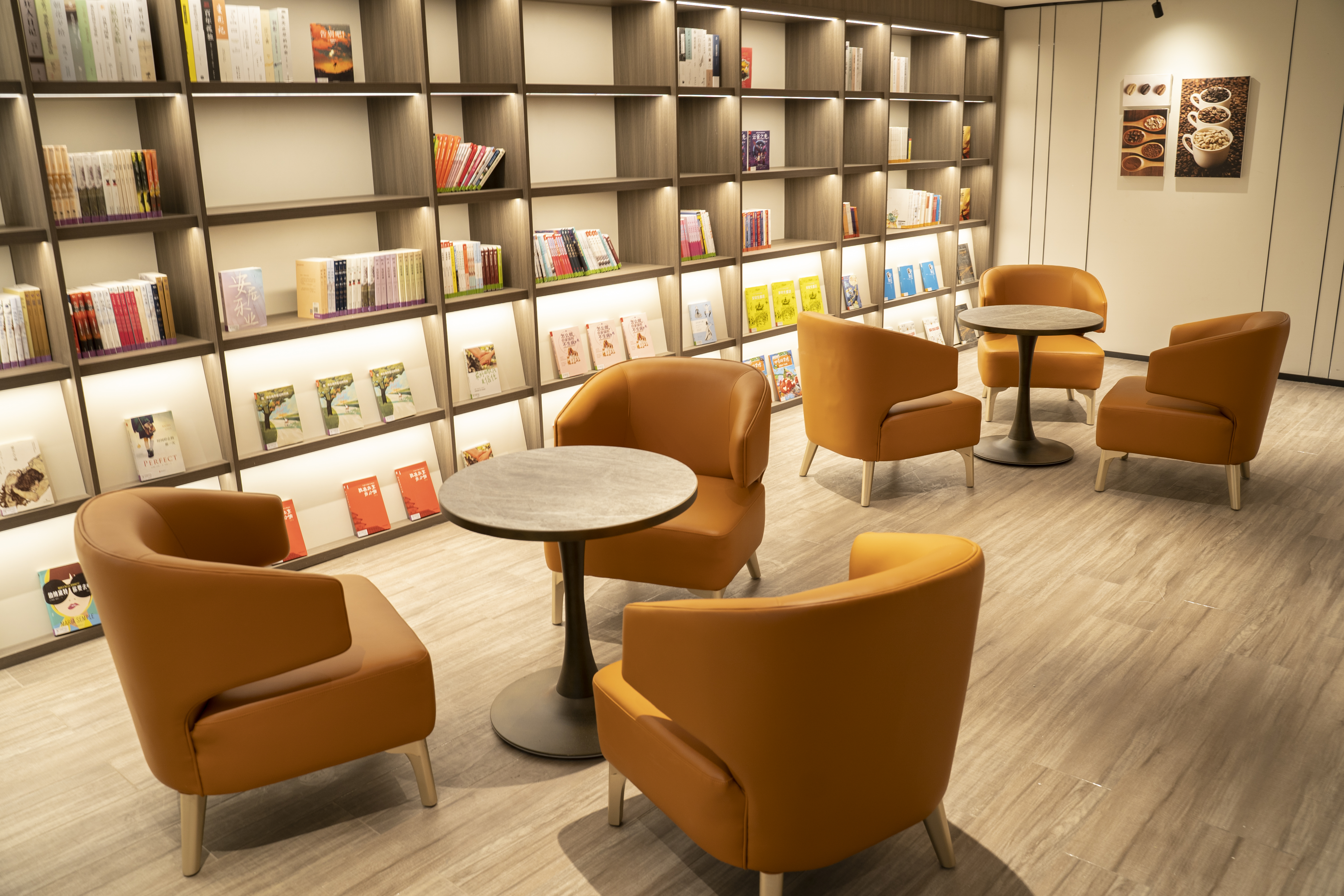 汉庭扎兰屯庆和家居广场酒店