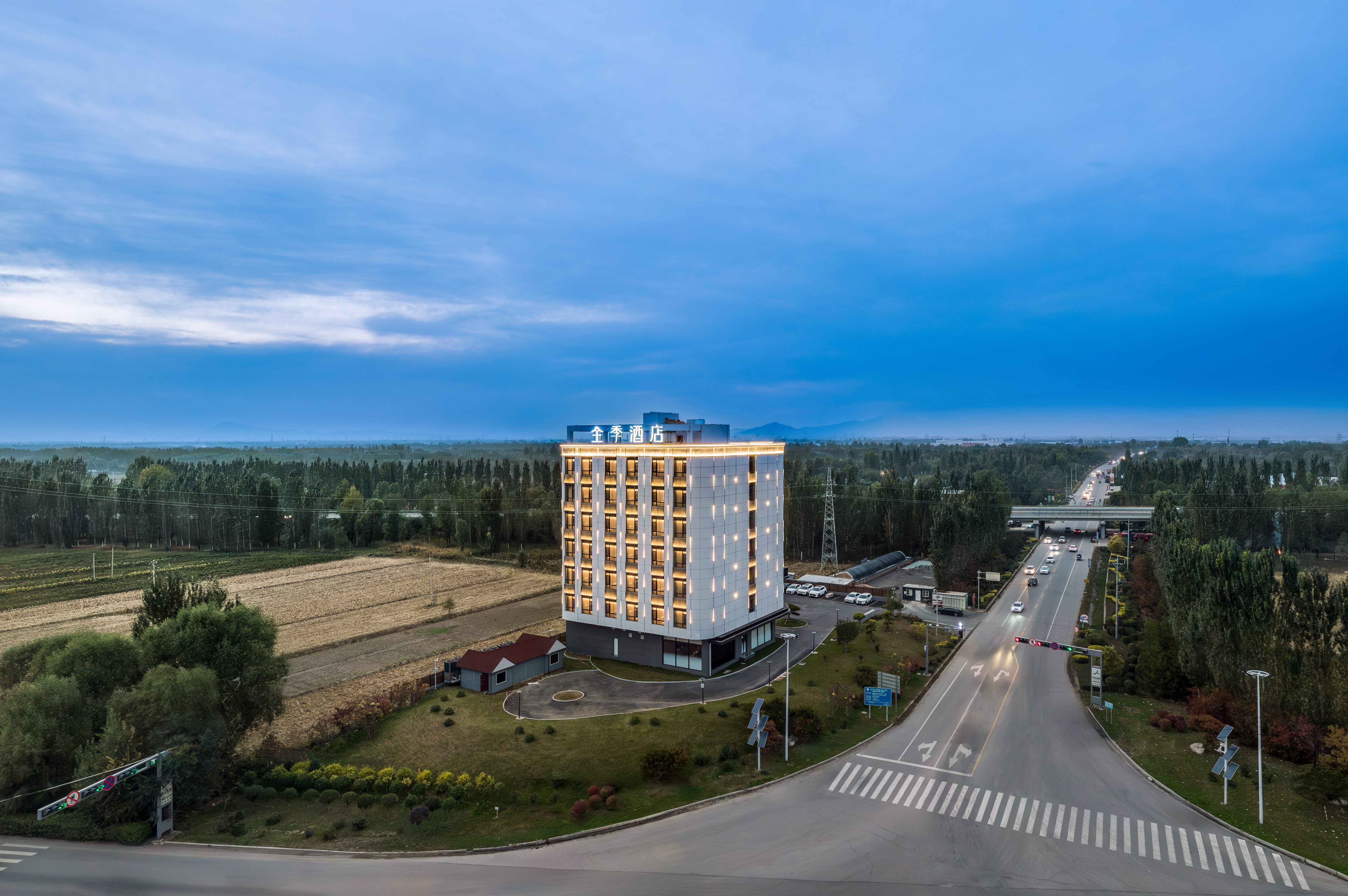 全季忻州定襄西环路酒店
