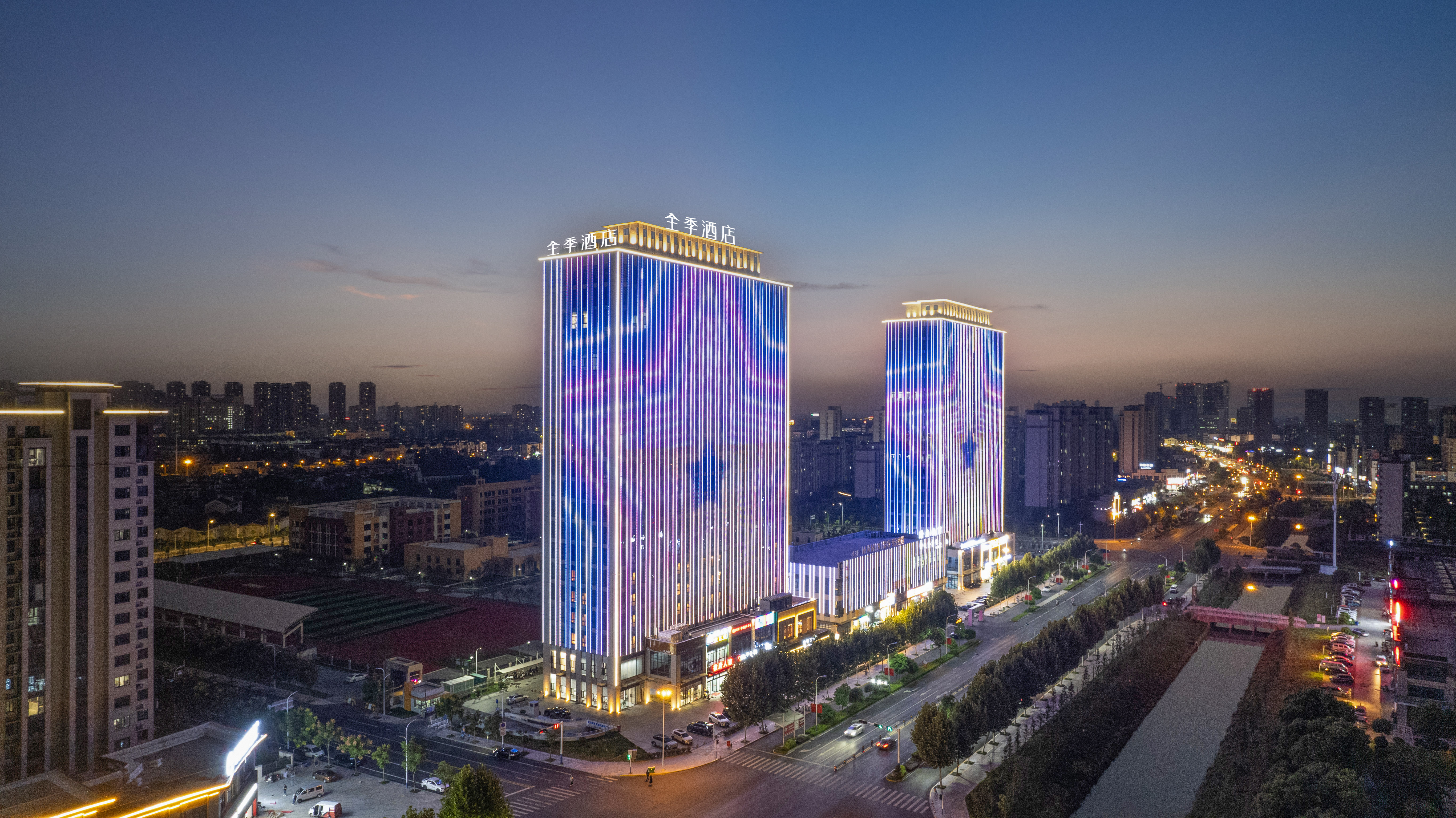 全季芜湖无为建工大厦酒店