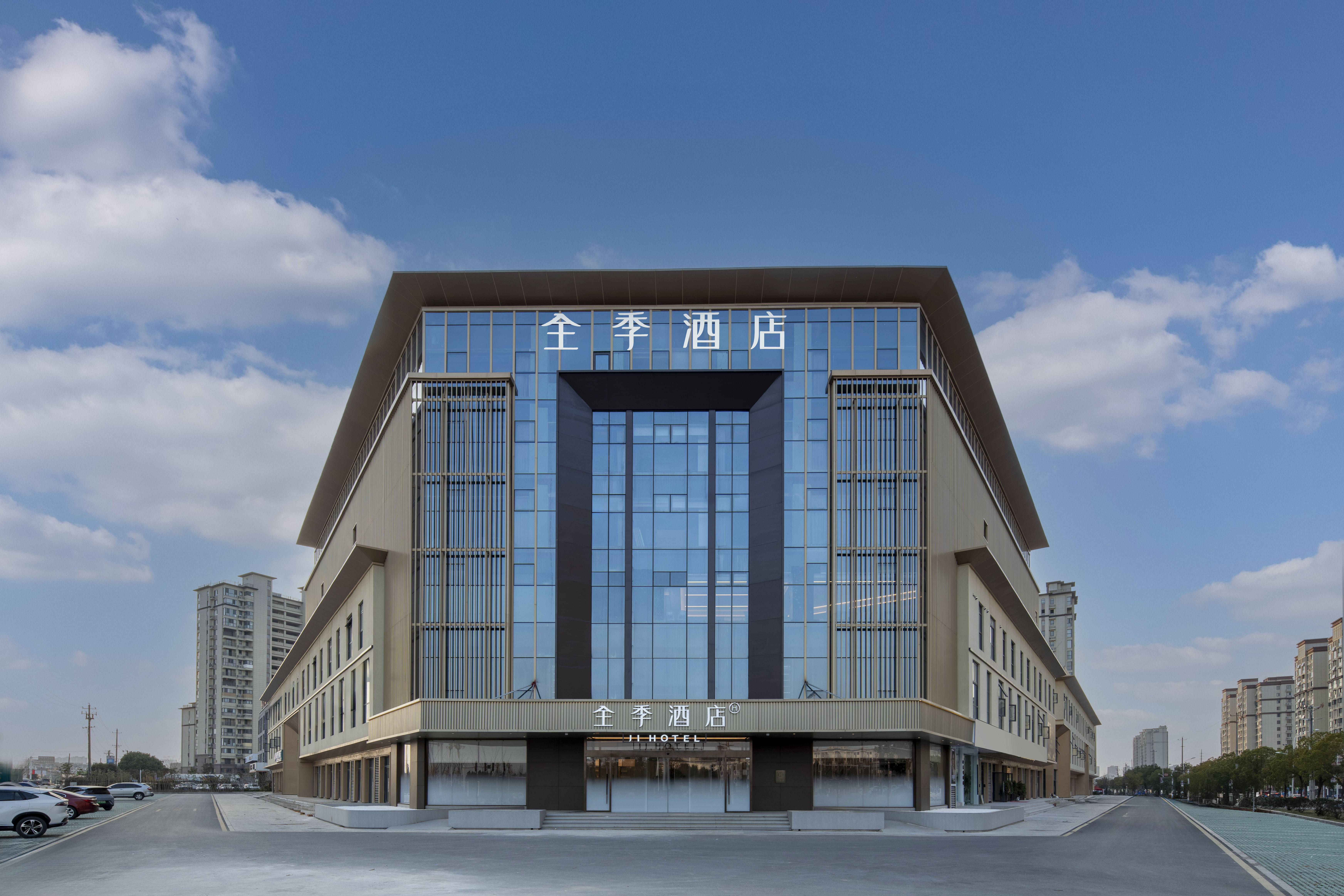 全季六安霍邱万达广场酒店