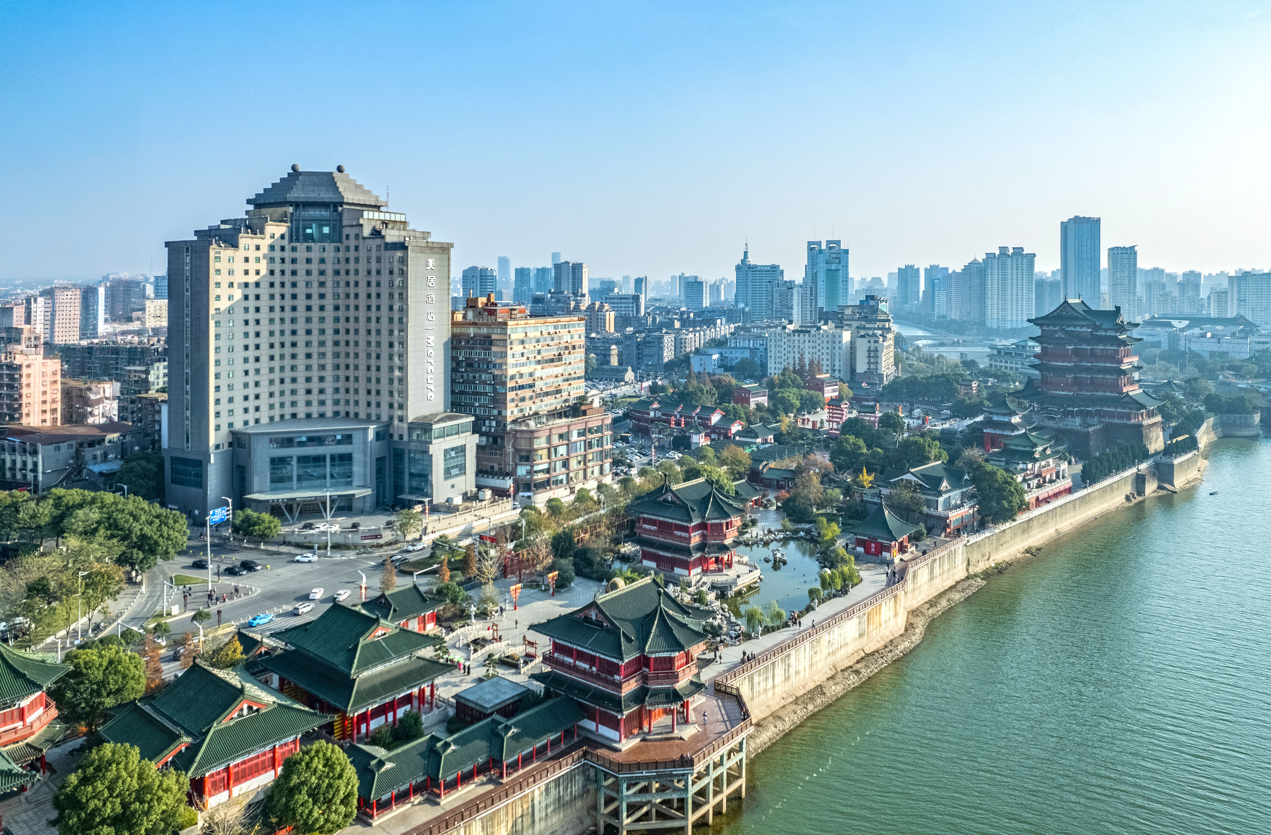 南昌滕王阁美居酒店