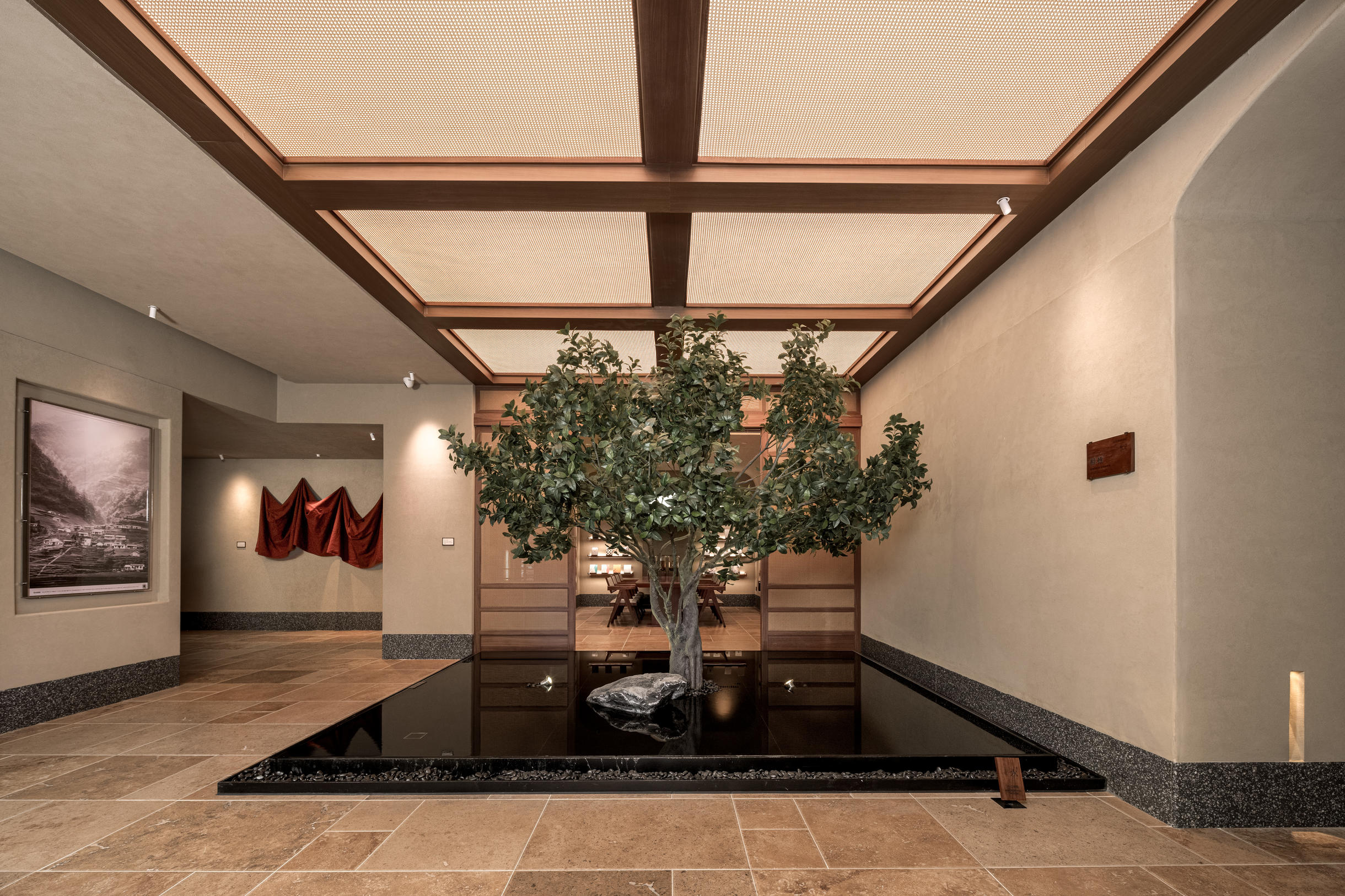 长春吾悦广场景阳大路亚朵酒店