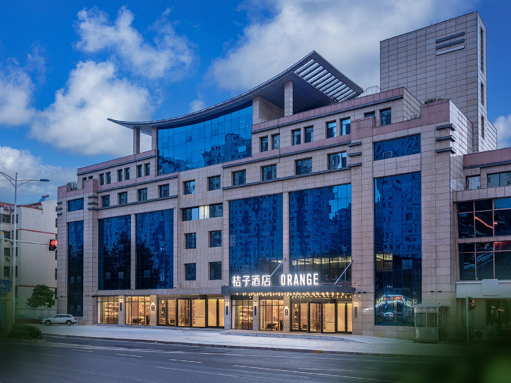 桔子菏泽长江路万达广场酒店