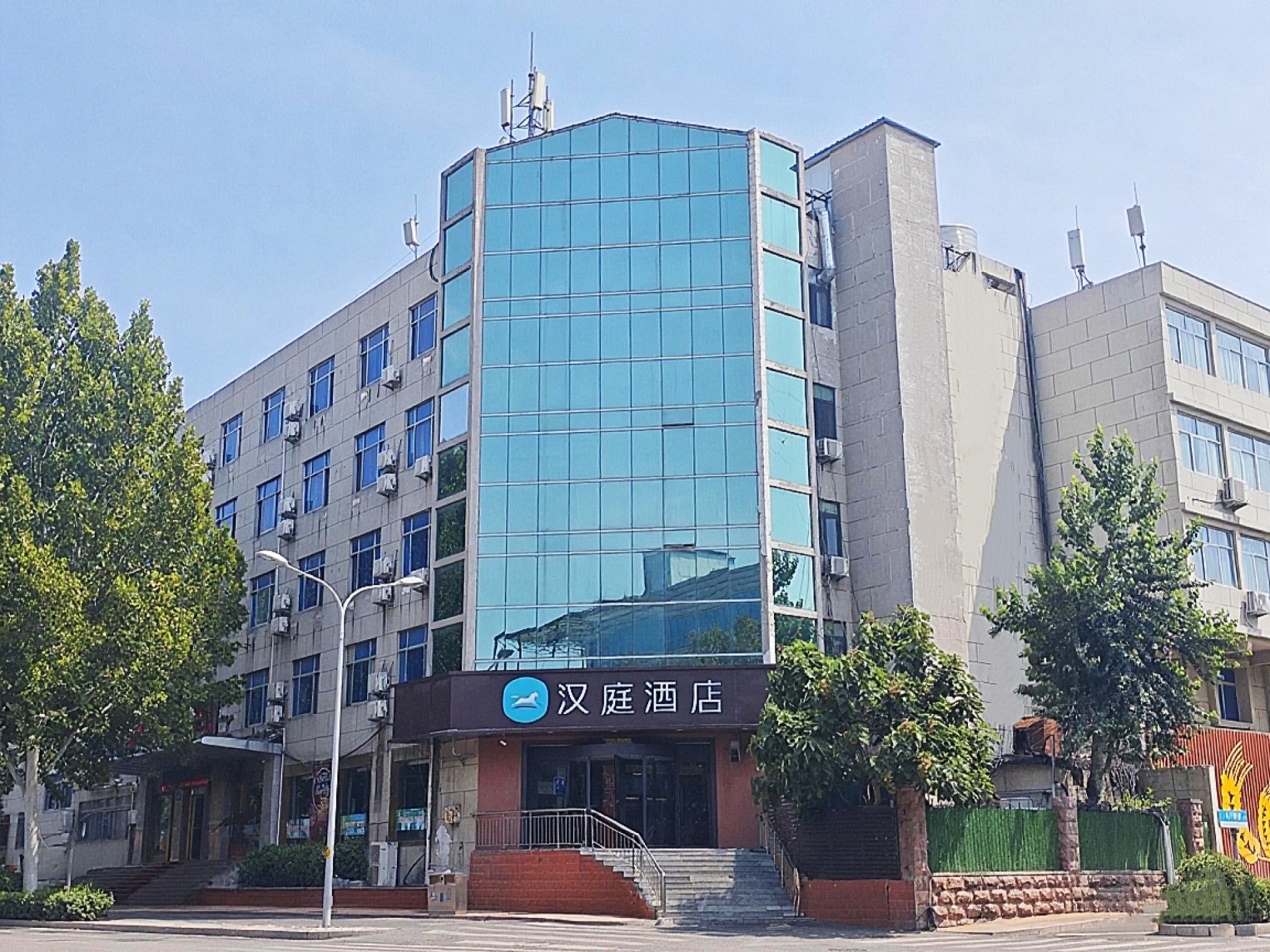 汉庭济南农干院路环联夜市店