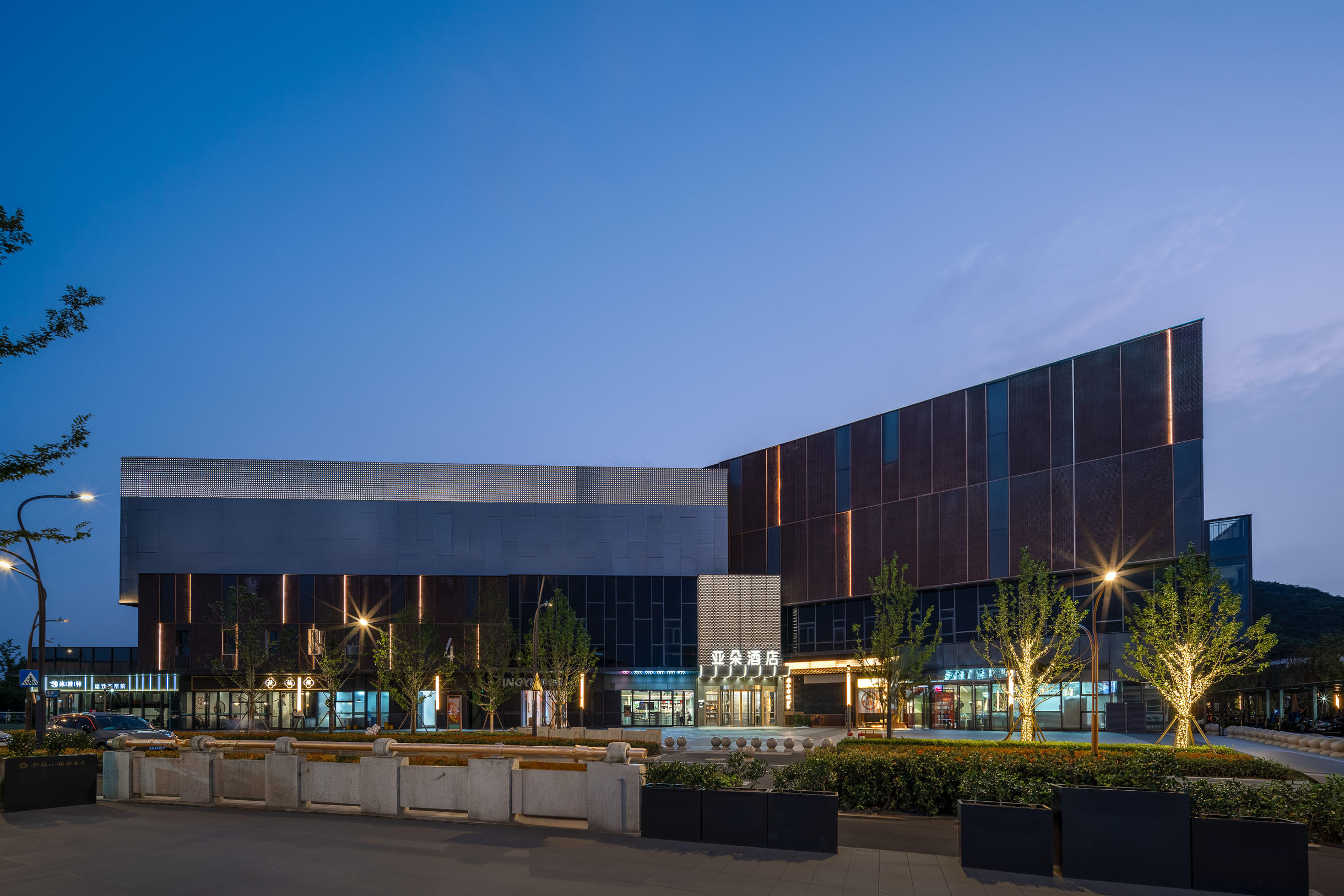 苏州高新区科技城亚朵酒店