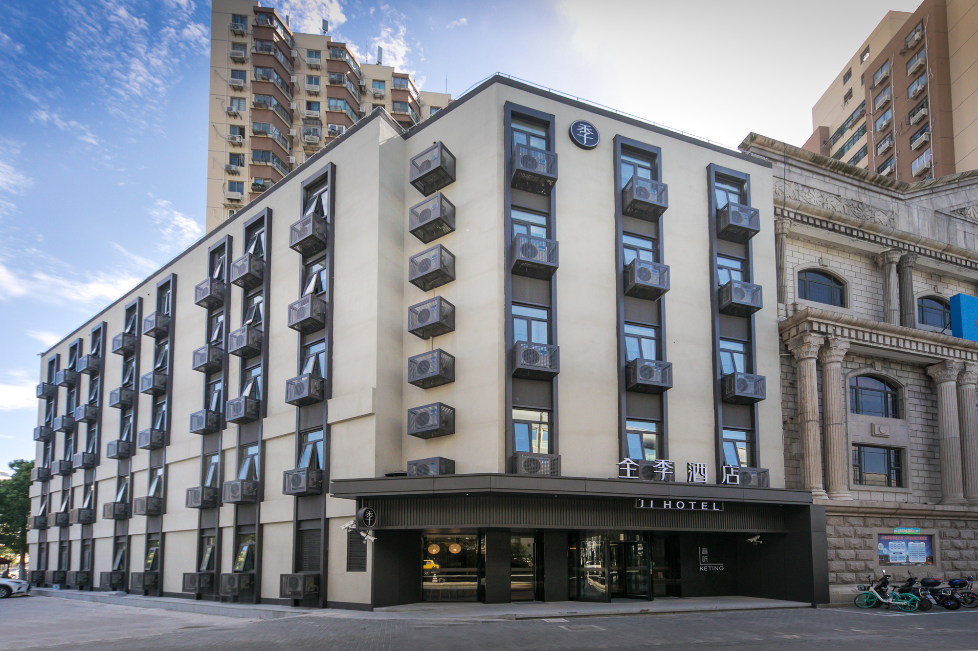 全季上海黄兴路地铁站酒店