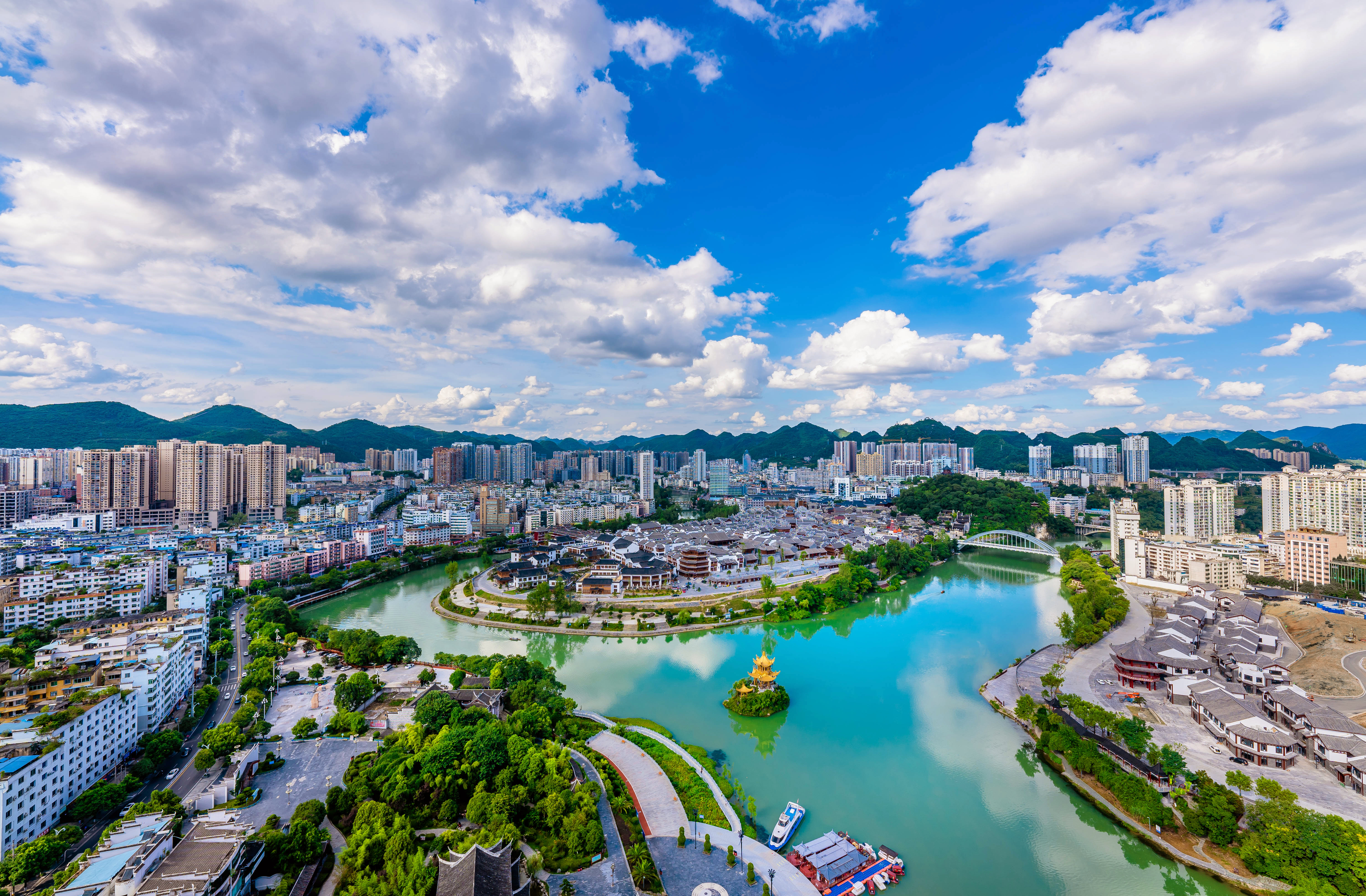 全季铜仁万山万和星城酒店