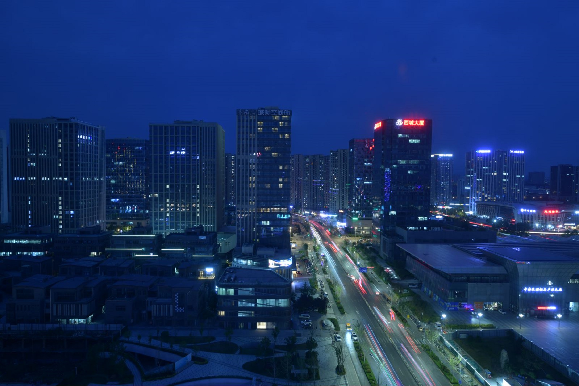 济南西站东广场城际酒店