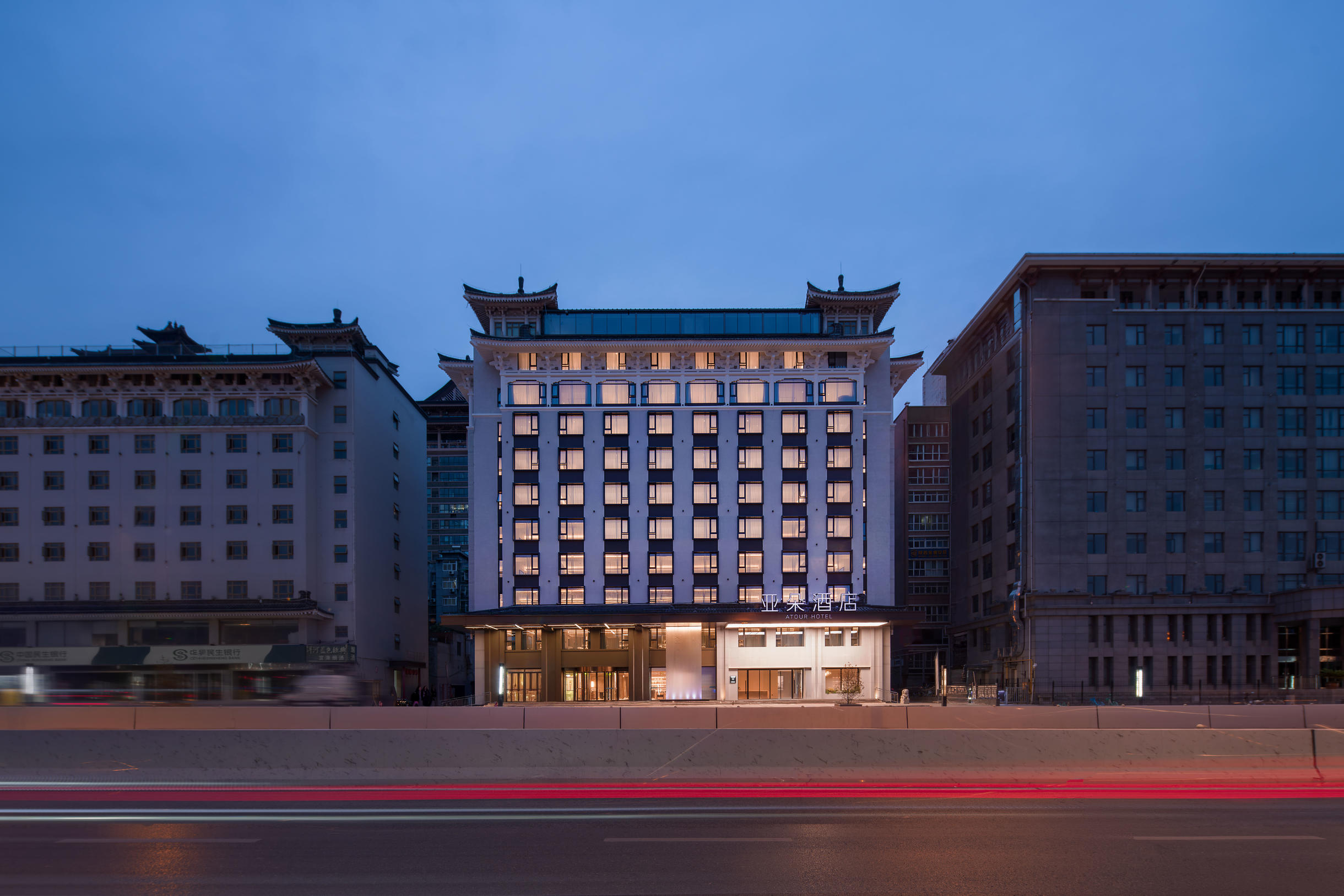 西安钟鼓楼永宁门地铁站亚朵酒店