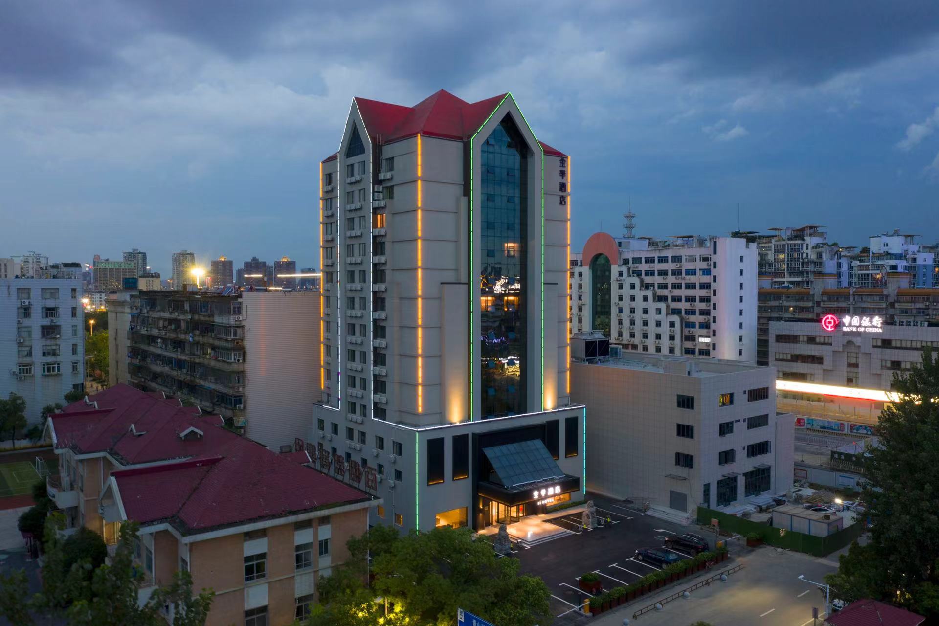 全季南昌高新火炬广场地铁站酒店