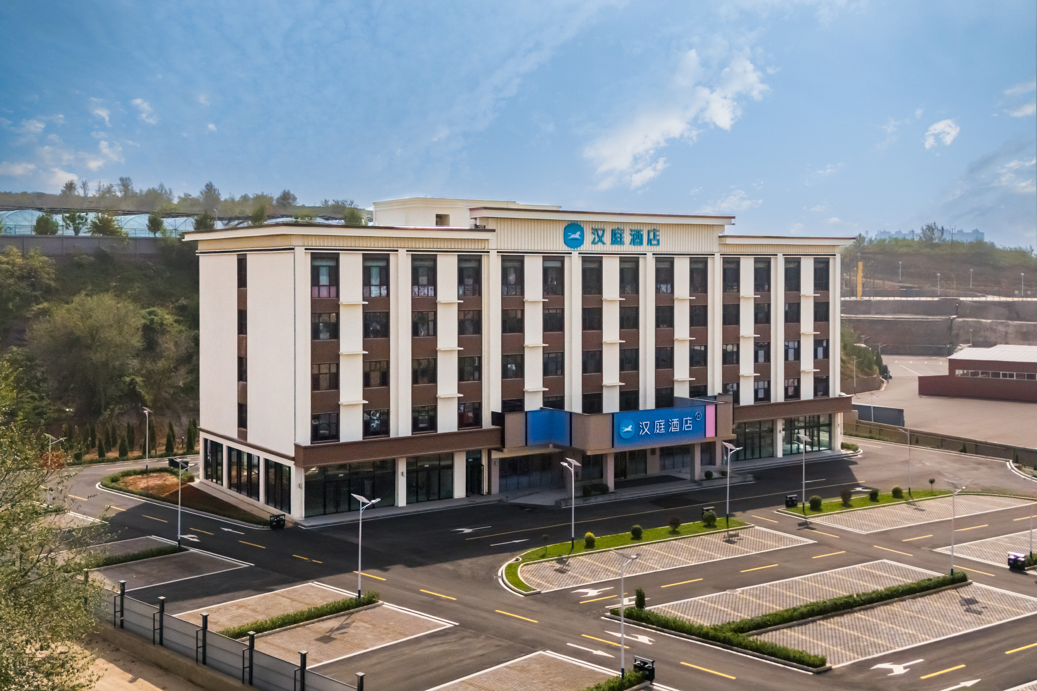 汉庭阳泉东站酒店