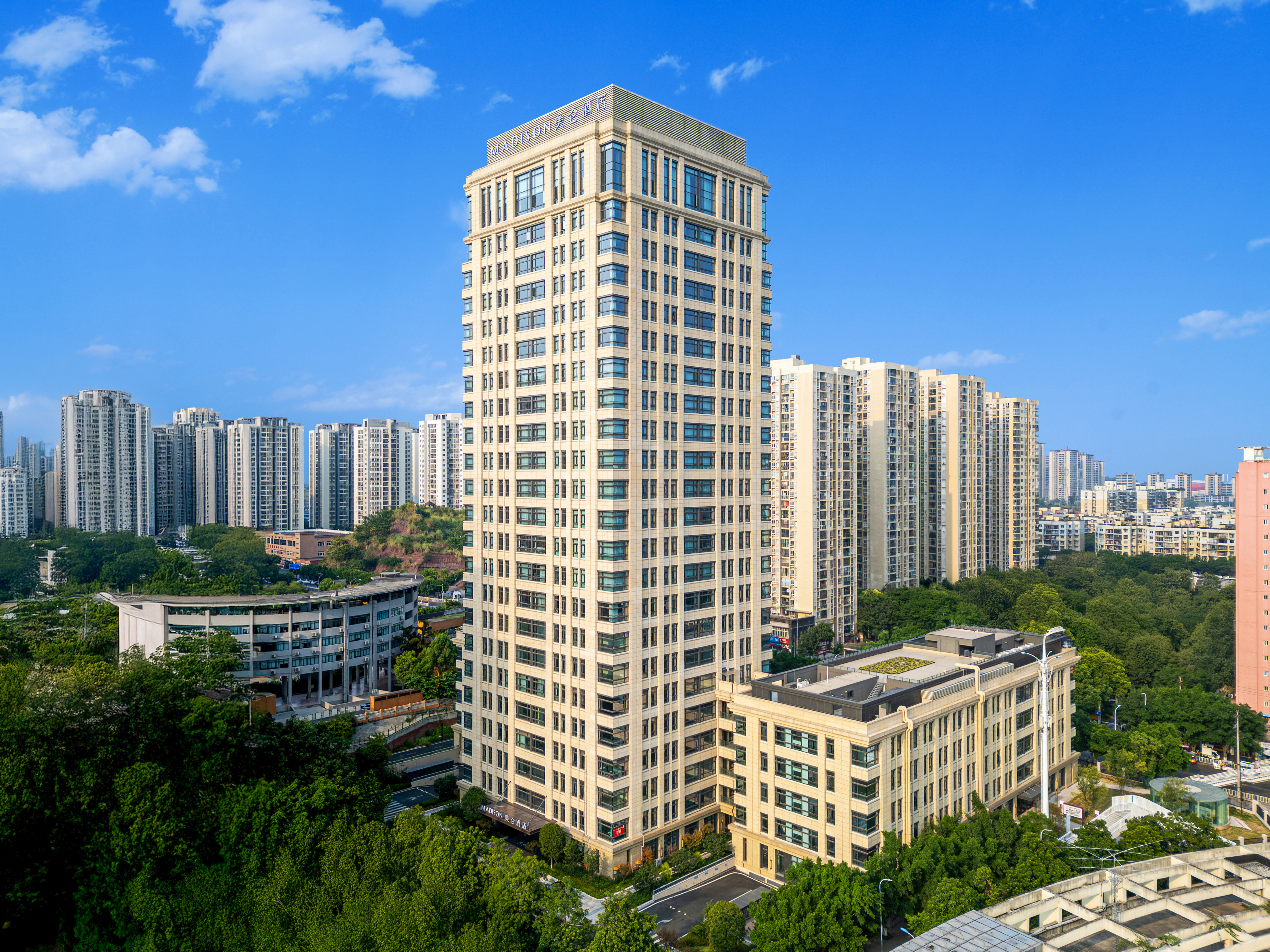 重庆大学城美仑酒店