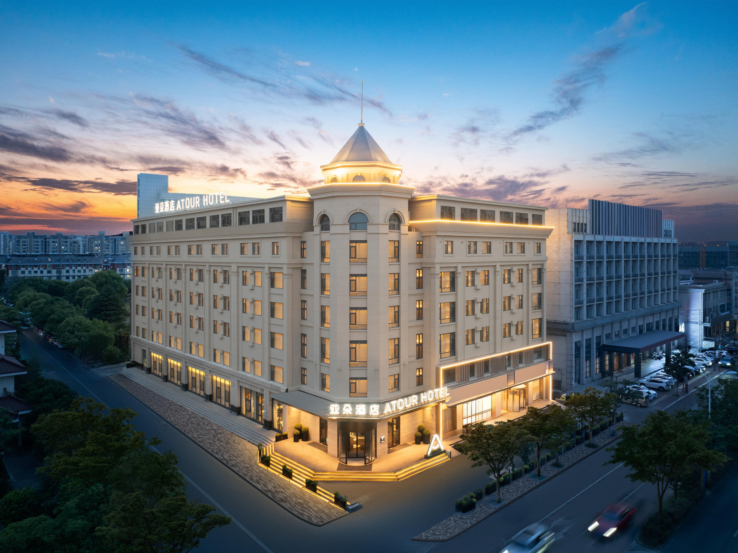 靖江吾悦广场中洲路亚朵酒店