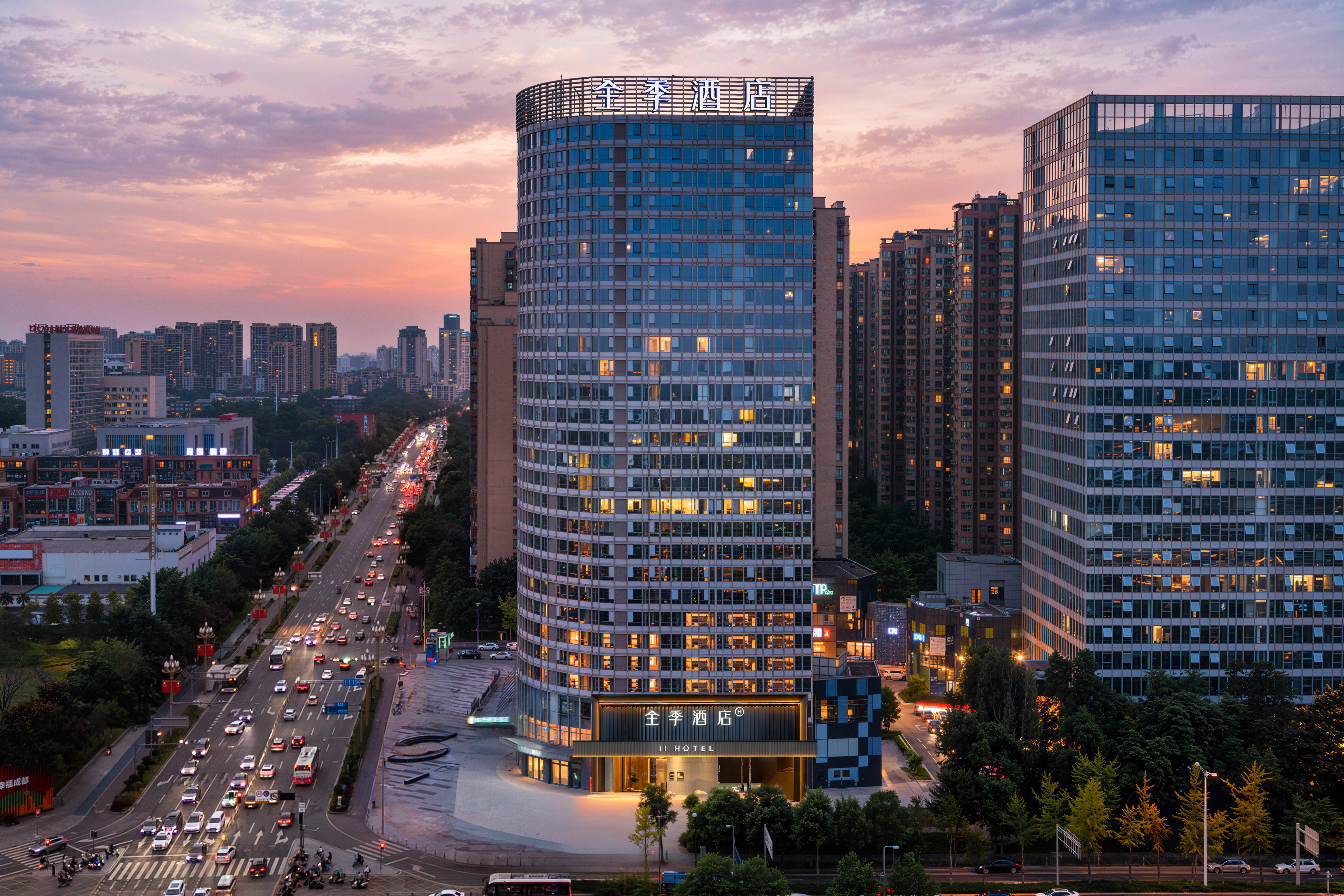 全季成都高新保税区龙湖蜀新天街酒店