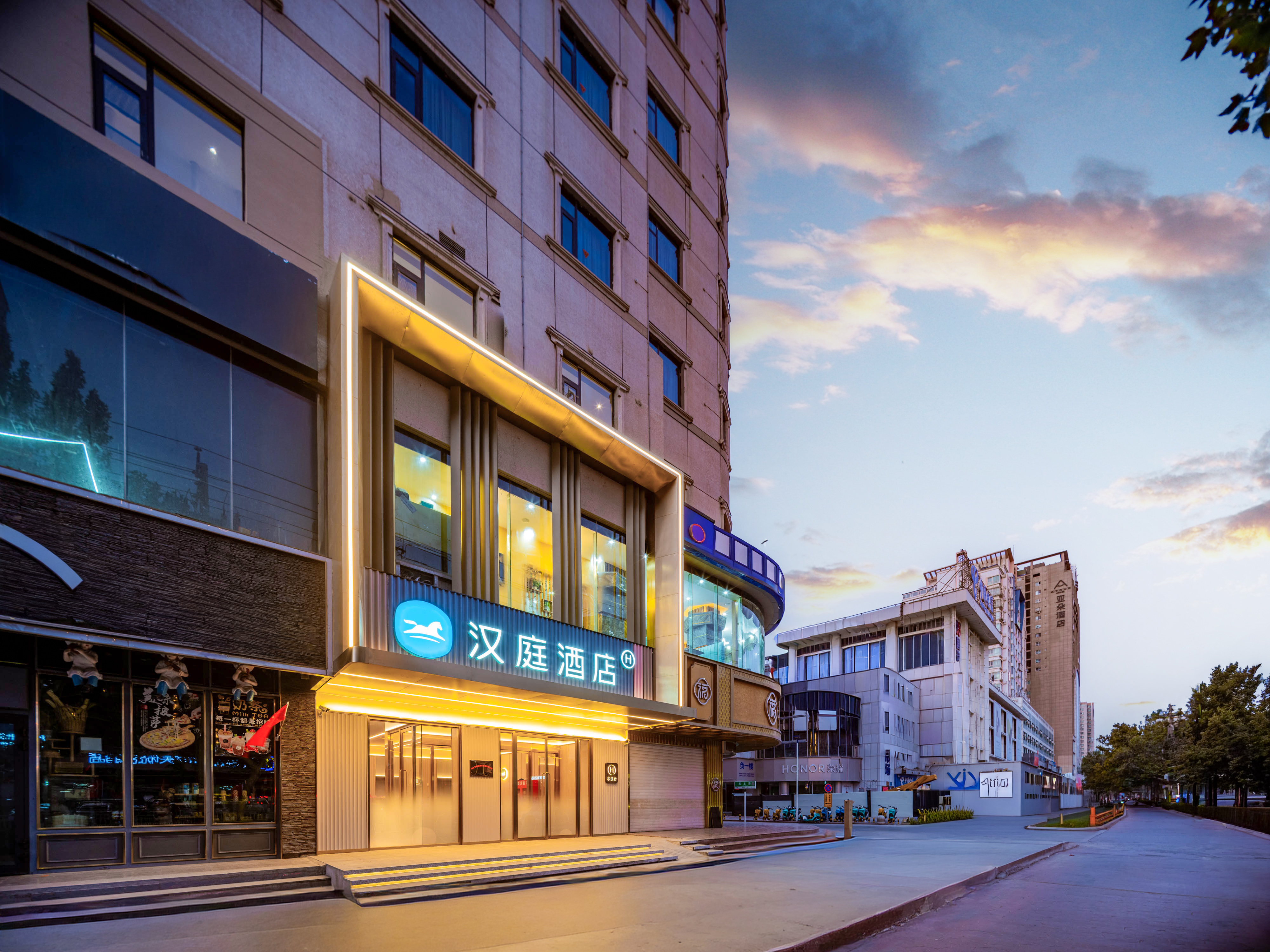 汉庭喀什古城景区商业步行街酒店