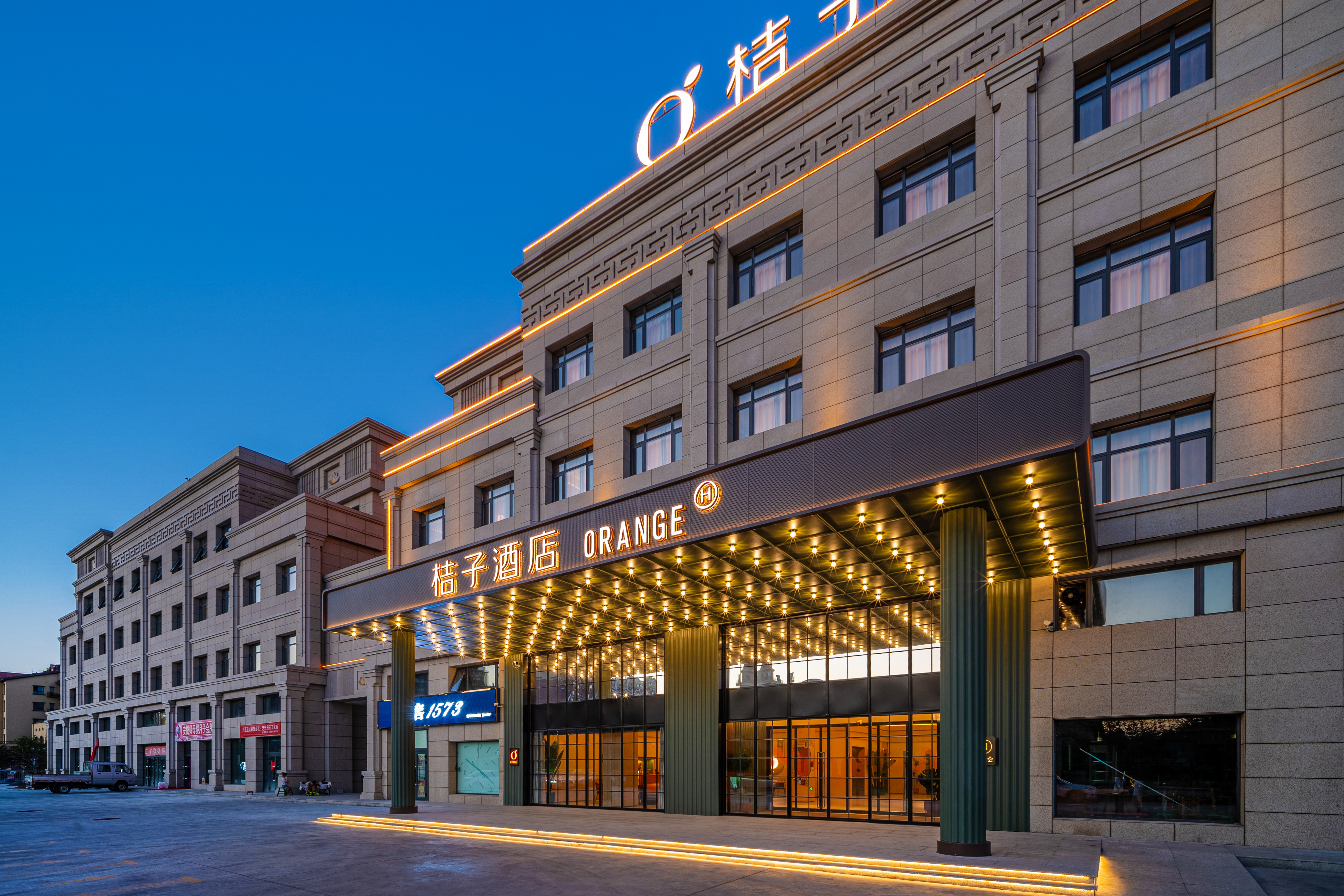 桔子博乐开屏湖公园酒店