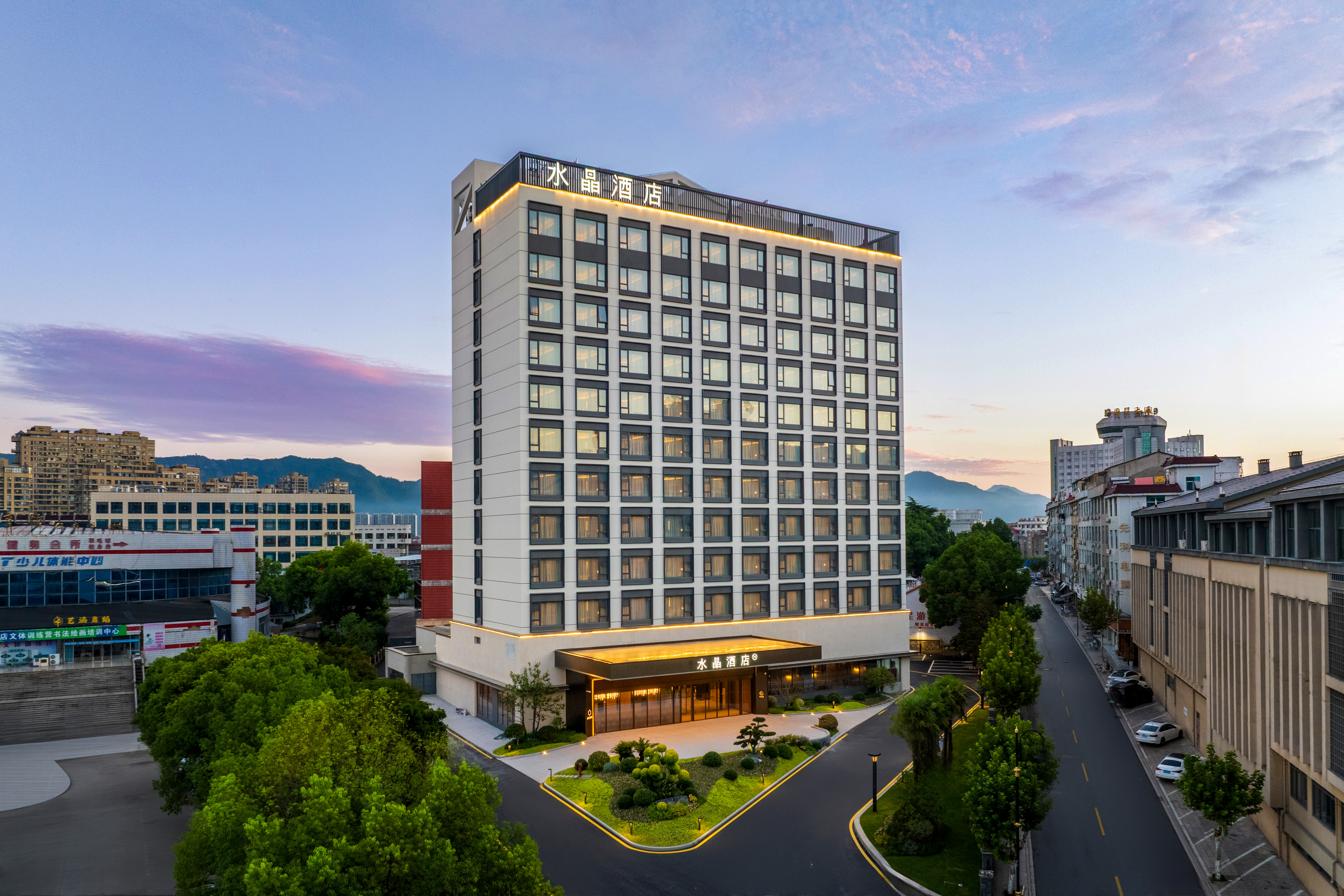 横店影视城桔子水晶酒店