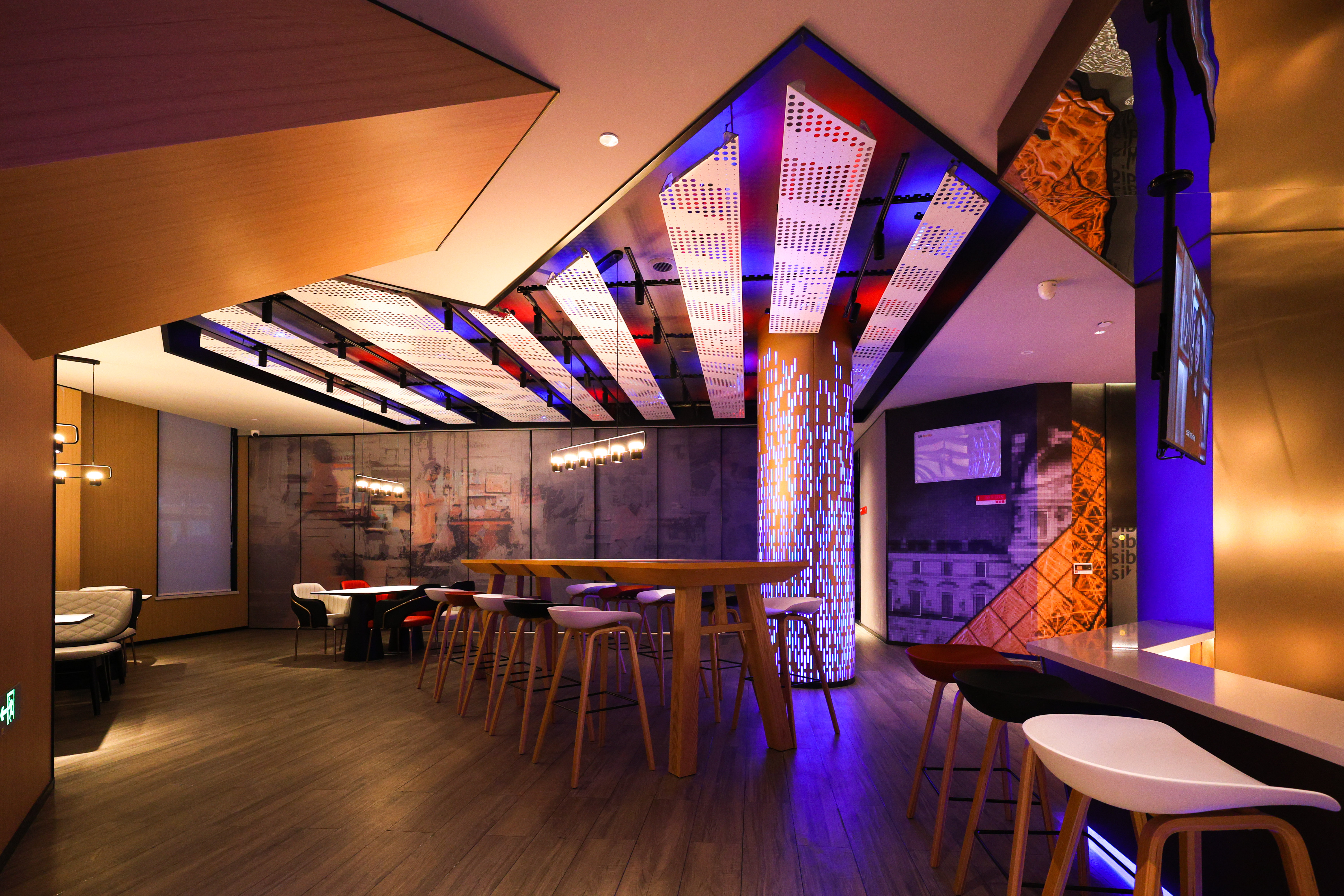 宜必思长白山麓角村二道白河酒店