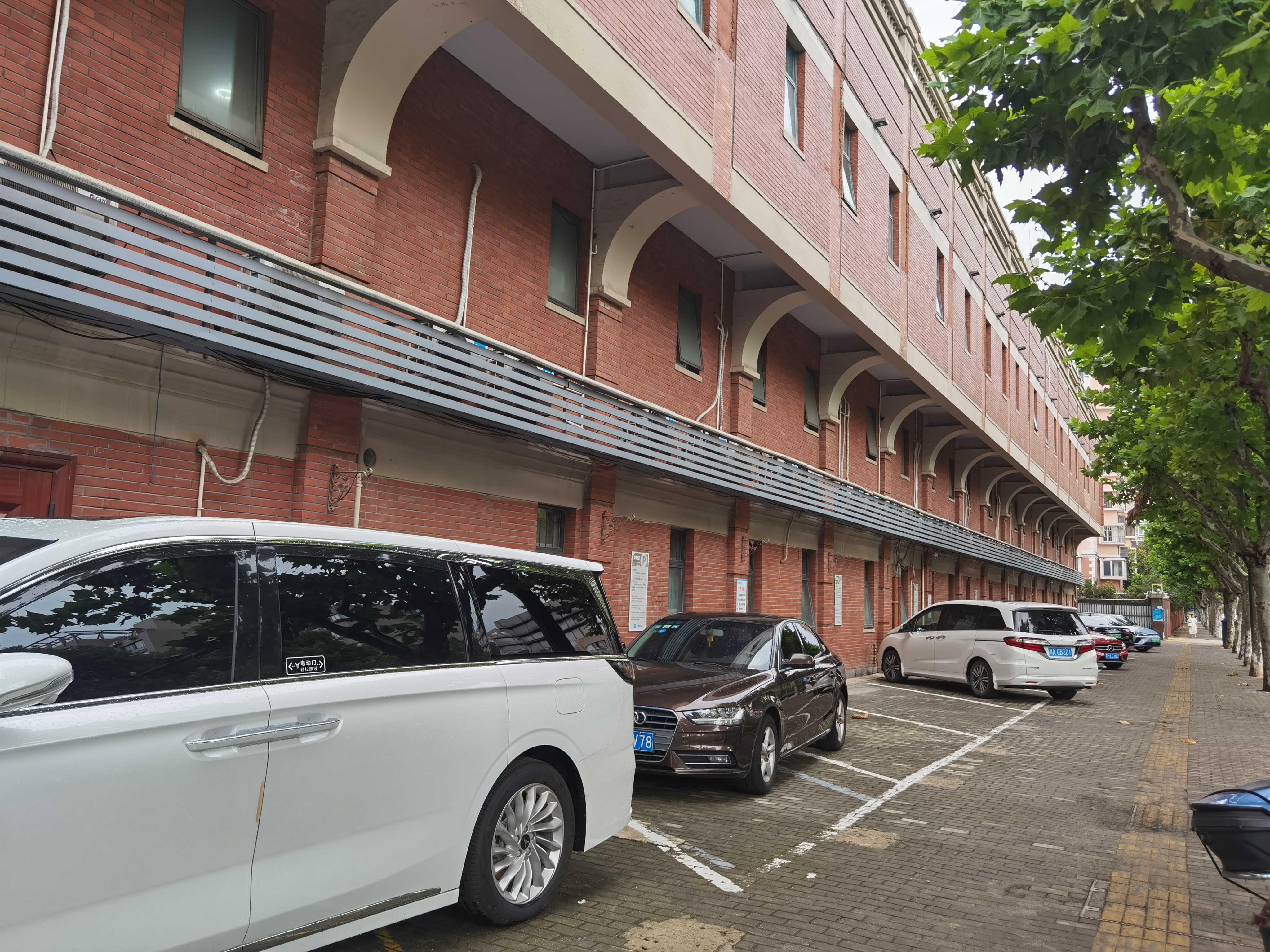 汉庭上海新国际博览中心龙阳路地铁站酒店