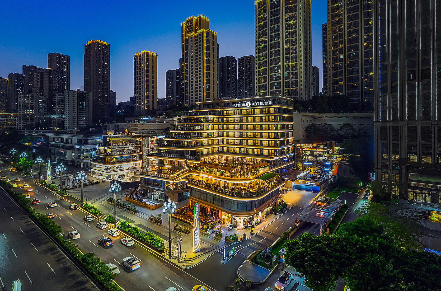 重庆江北嘴鎏嘉码头亚朵S酒店