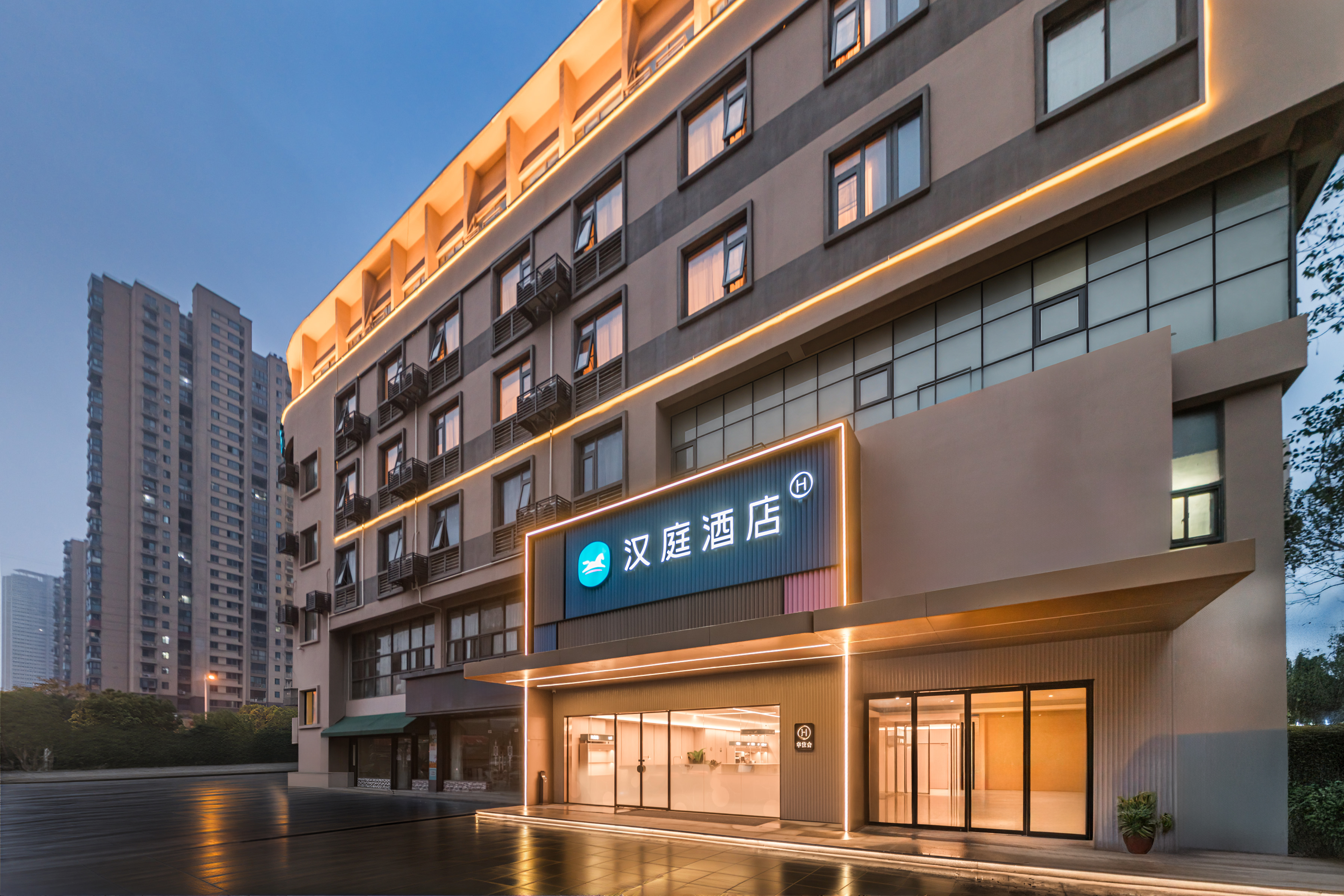 汉庭无锡太湖风景区南湖家园地铁站酒店