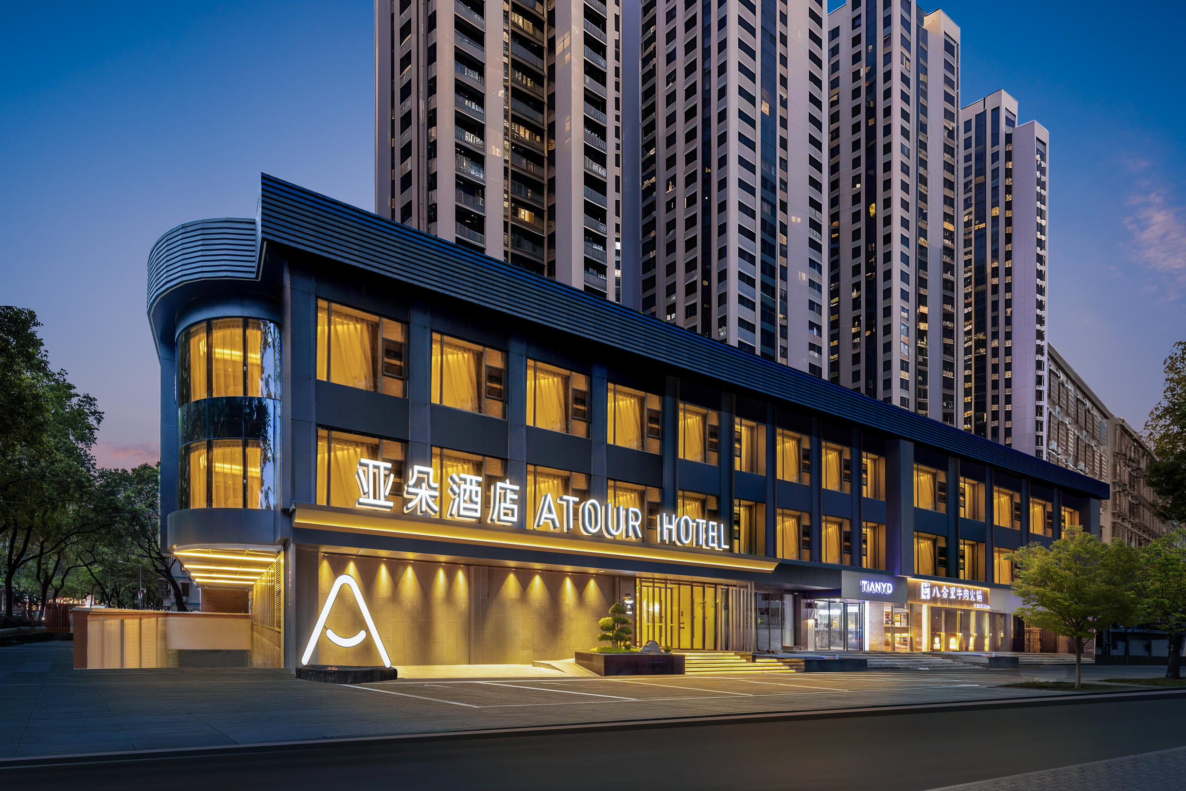 广州越秀淘金地铁站亚朵酒店