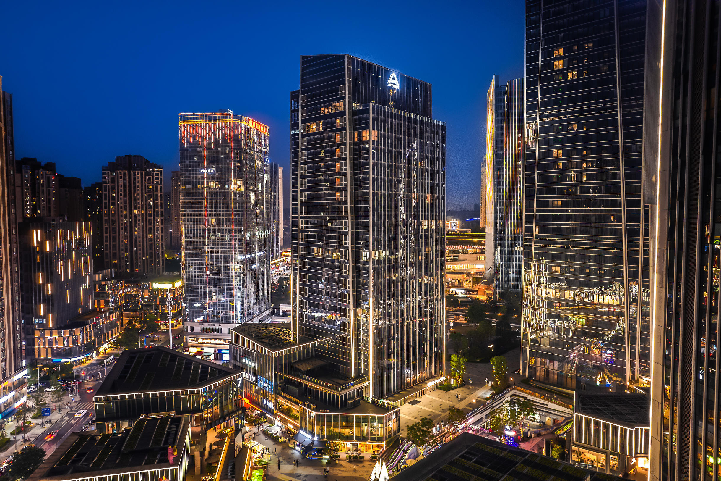 重庆两江新区金科中心亚朵酒店