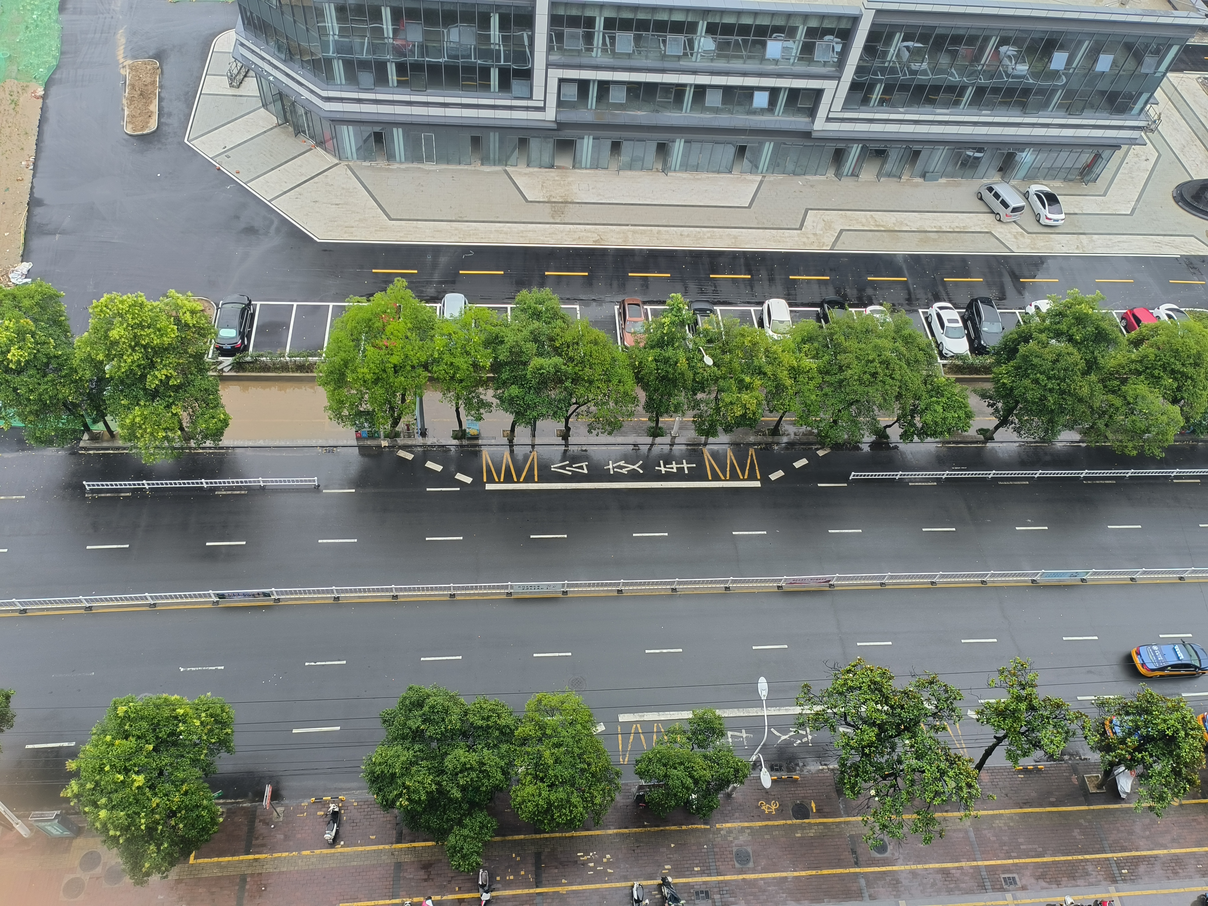 汉庭六安霍山新天地广场酒店