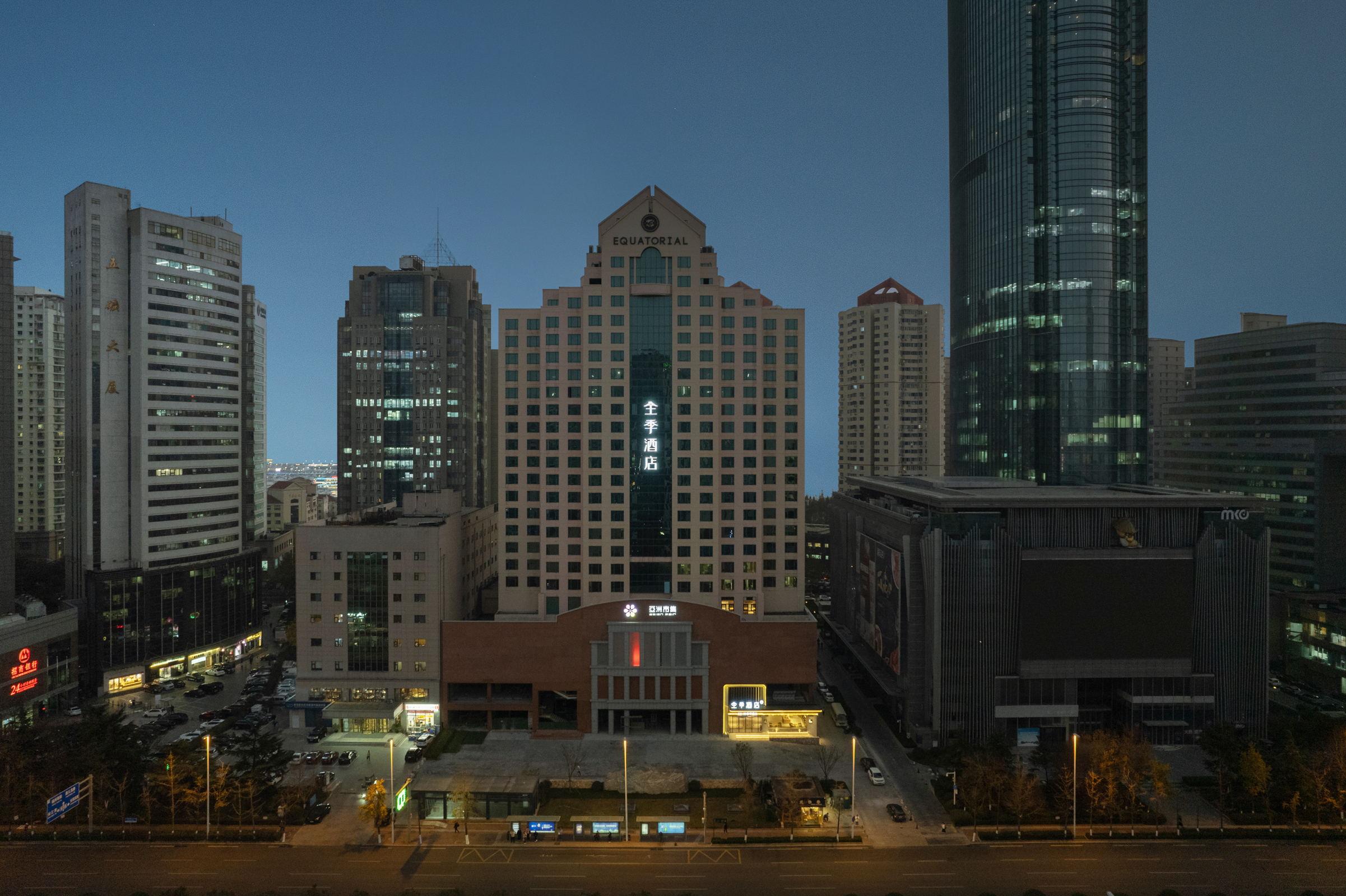 全季青岛五四广场海景酒店