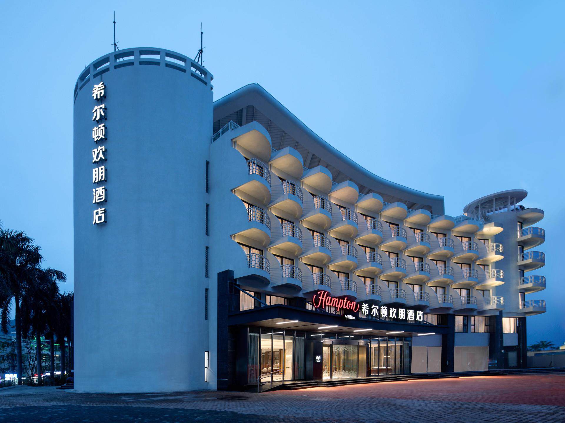 深圳大梅沙希尔顿欢朋酒店