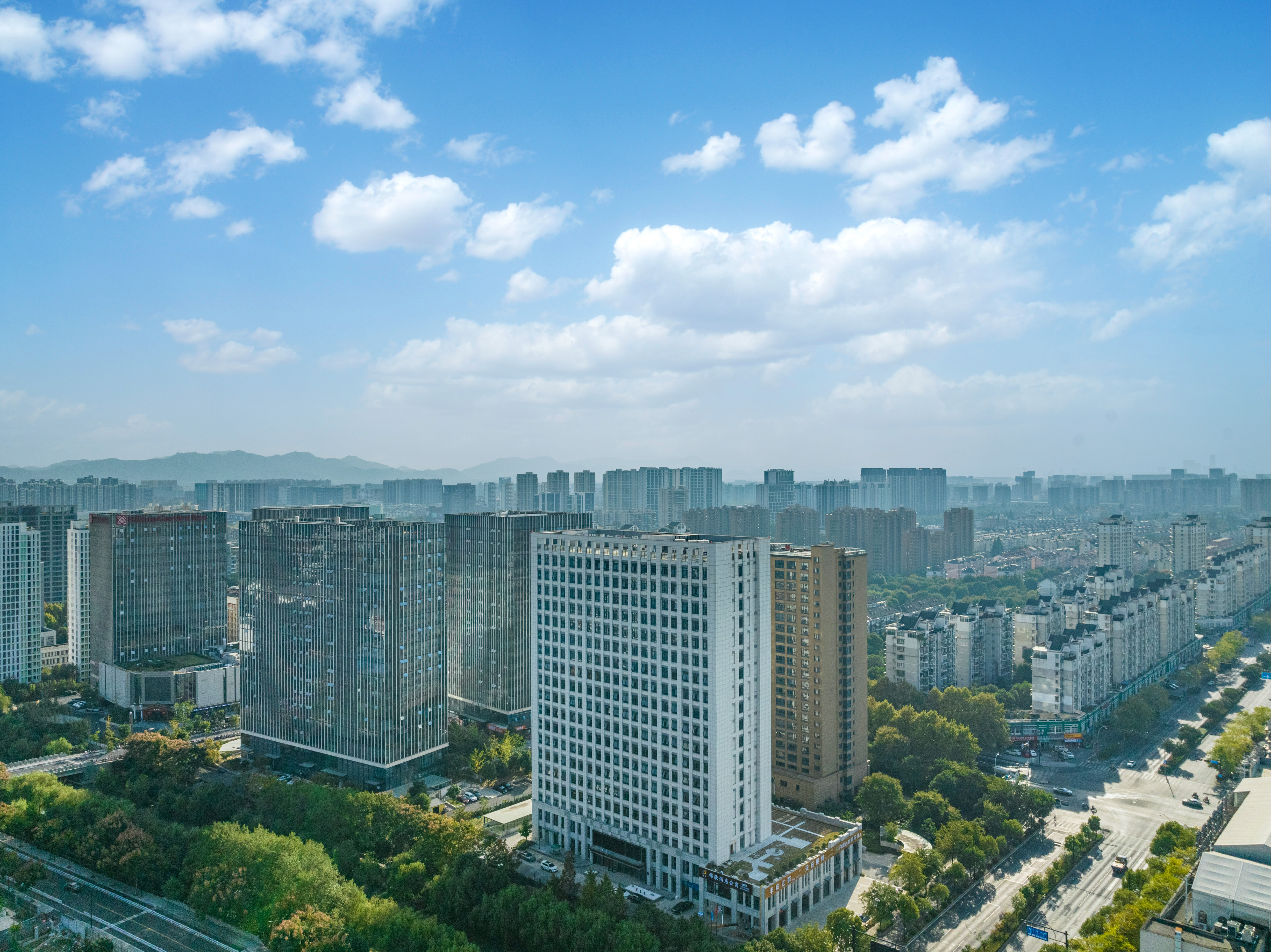 全季杭州北部软件园灯彩街酒店