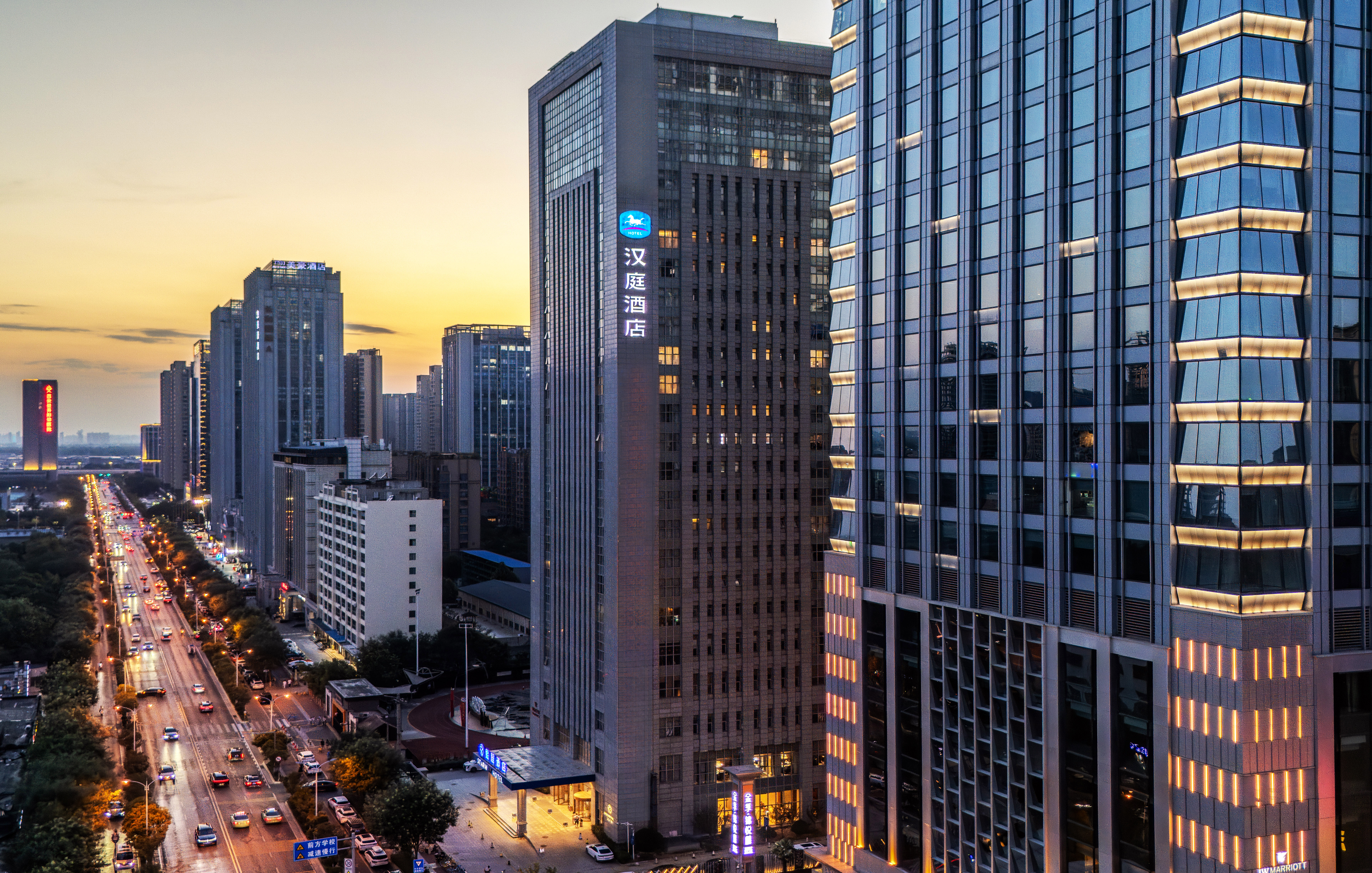 汉庭西安北站市政府酒店