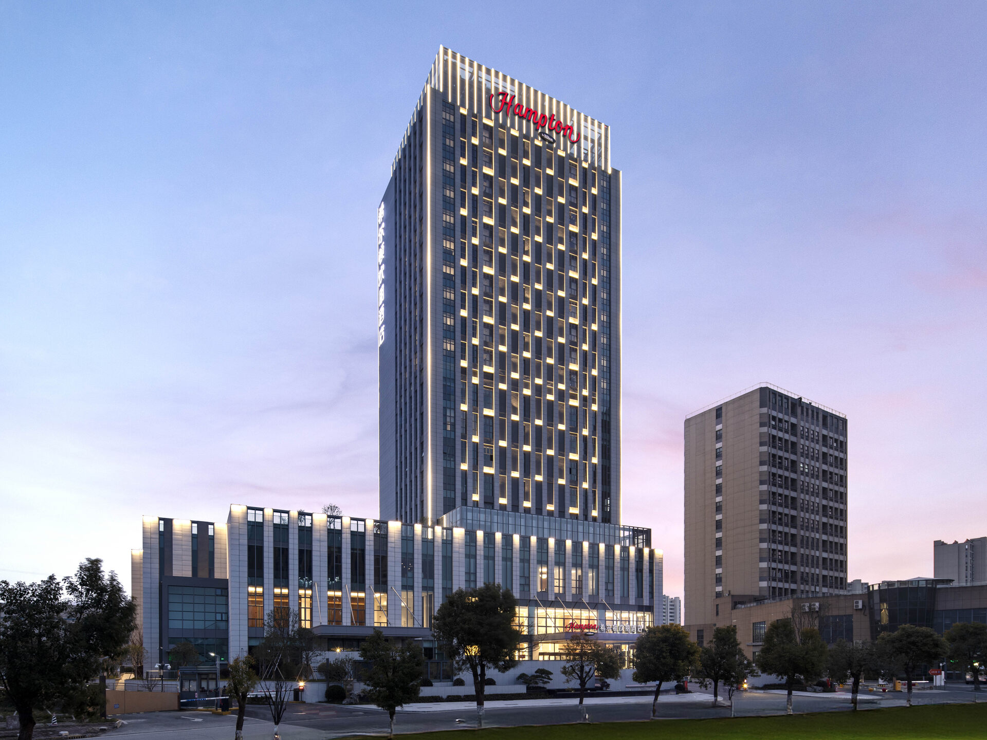 昆山北城希尔顿欢朋酒店