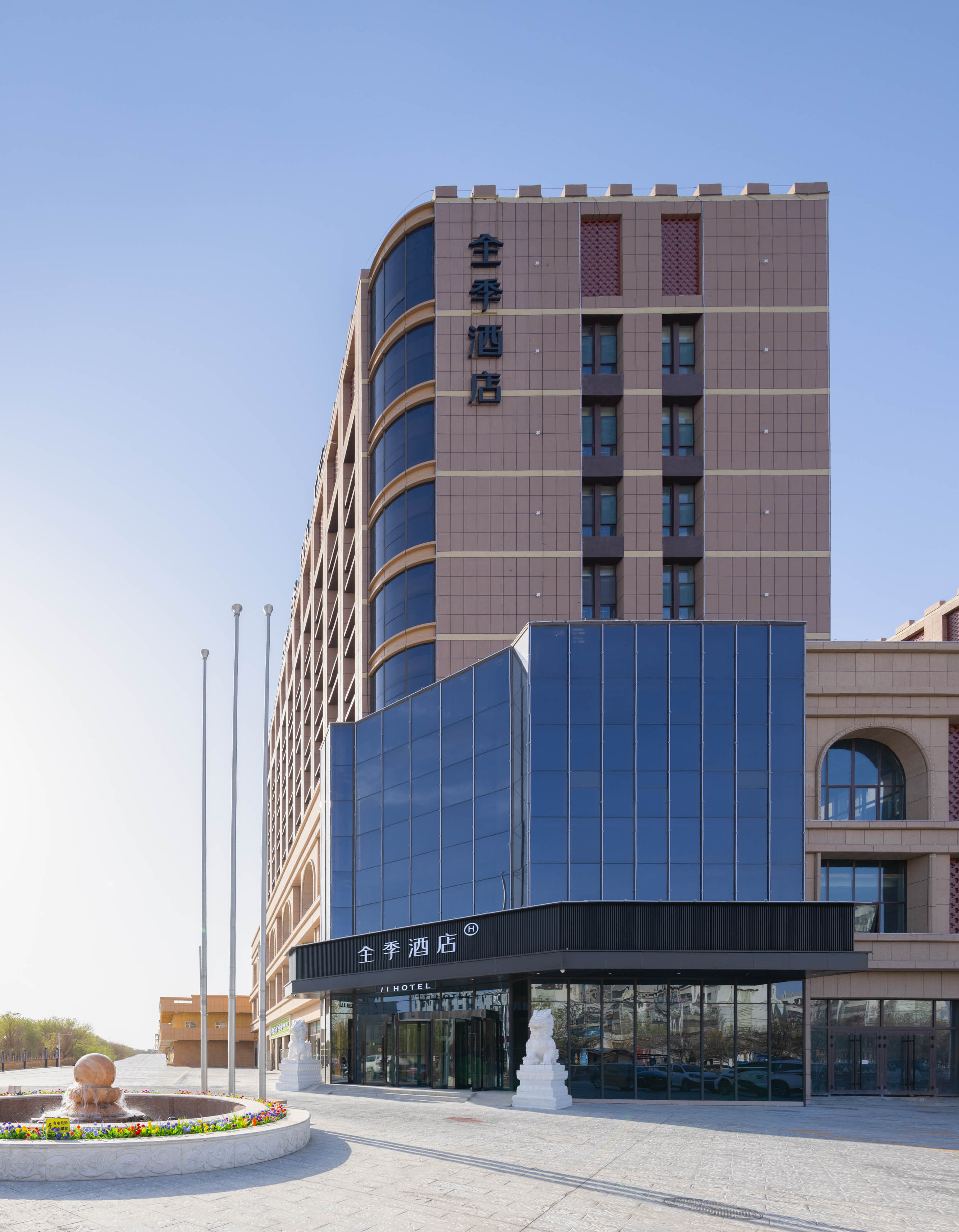 全季吐鲁番托克逊飞马转盘酒店