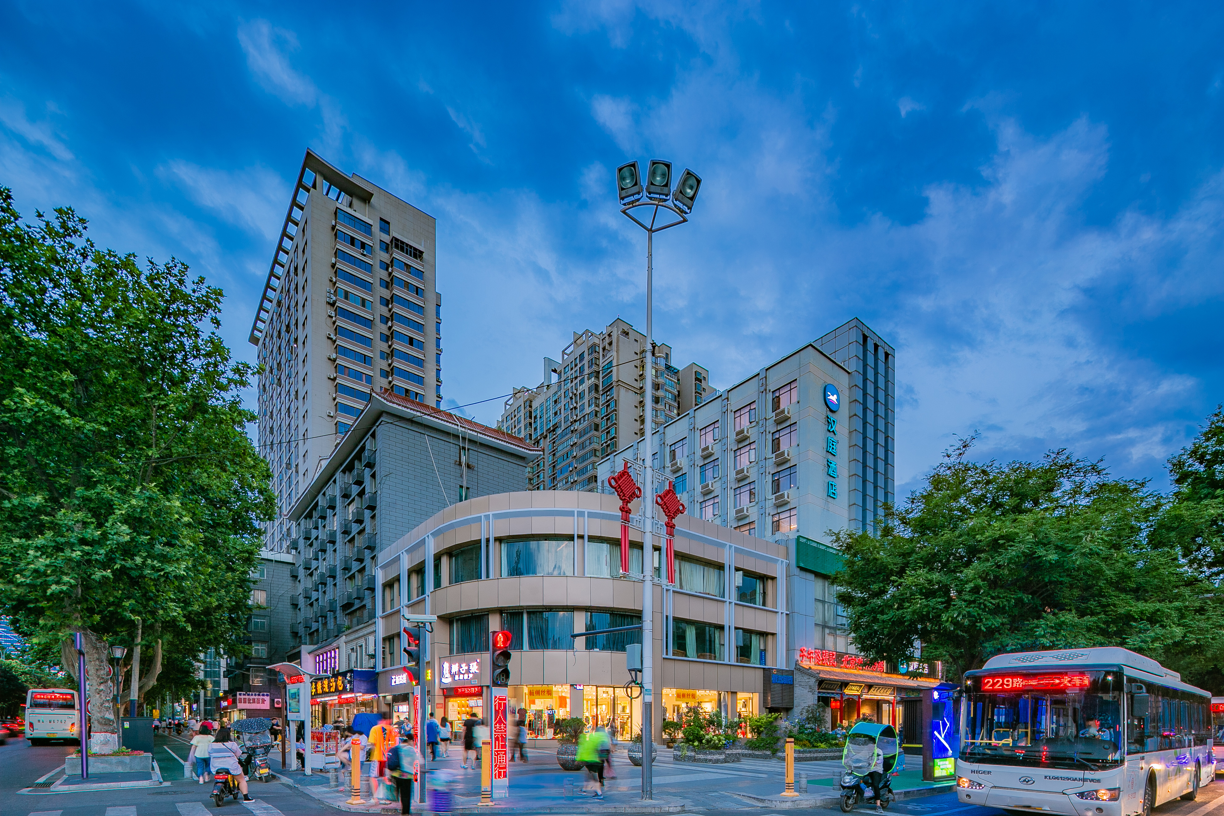 汉庭西安小寨西路酒店