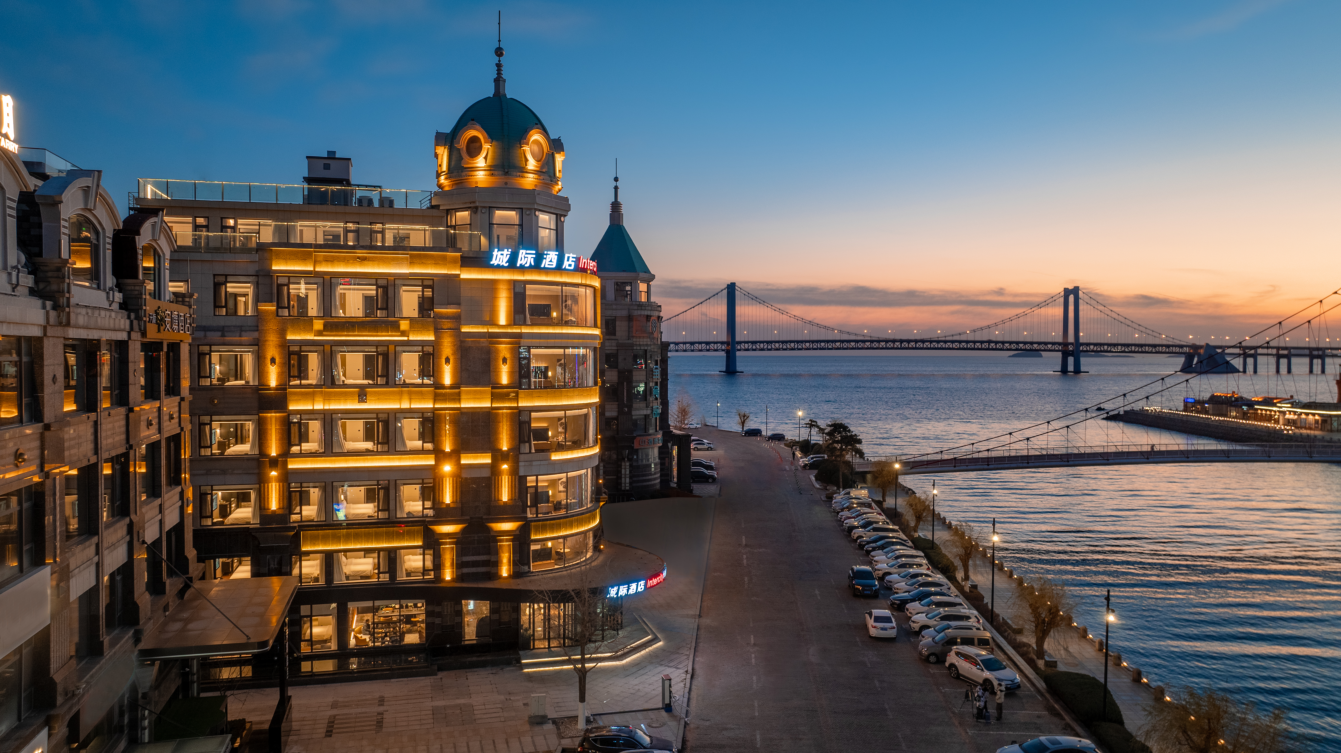 大连星海广场海景城际酒店