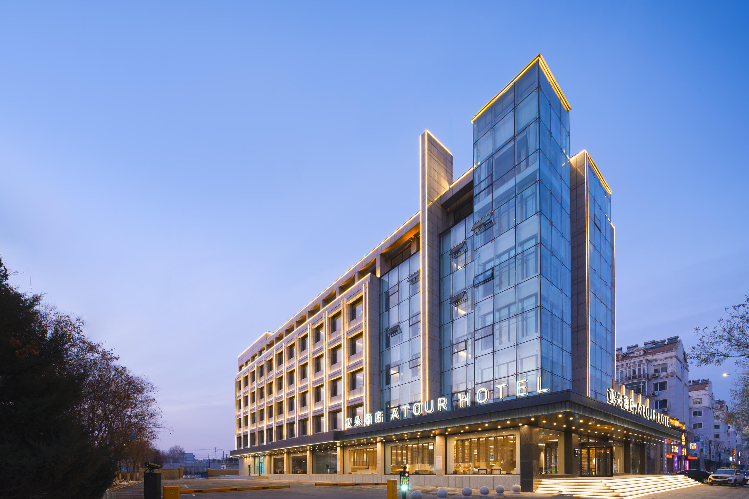 朝阳客运站友谊大街亚朵酒店