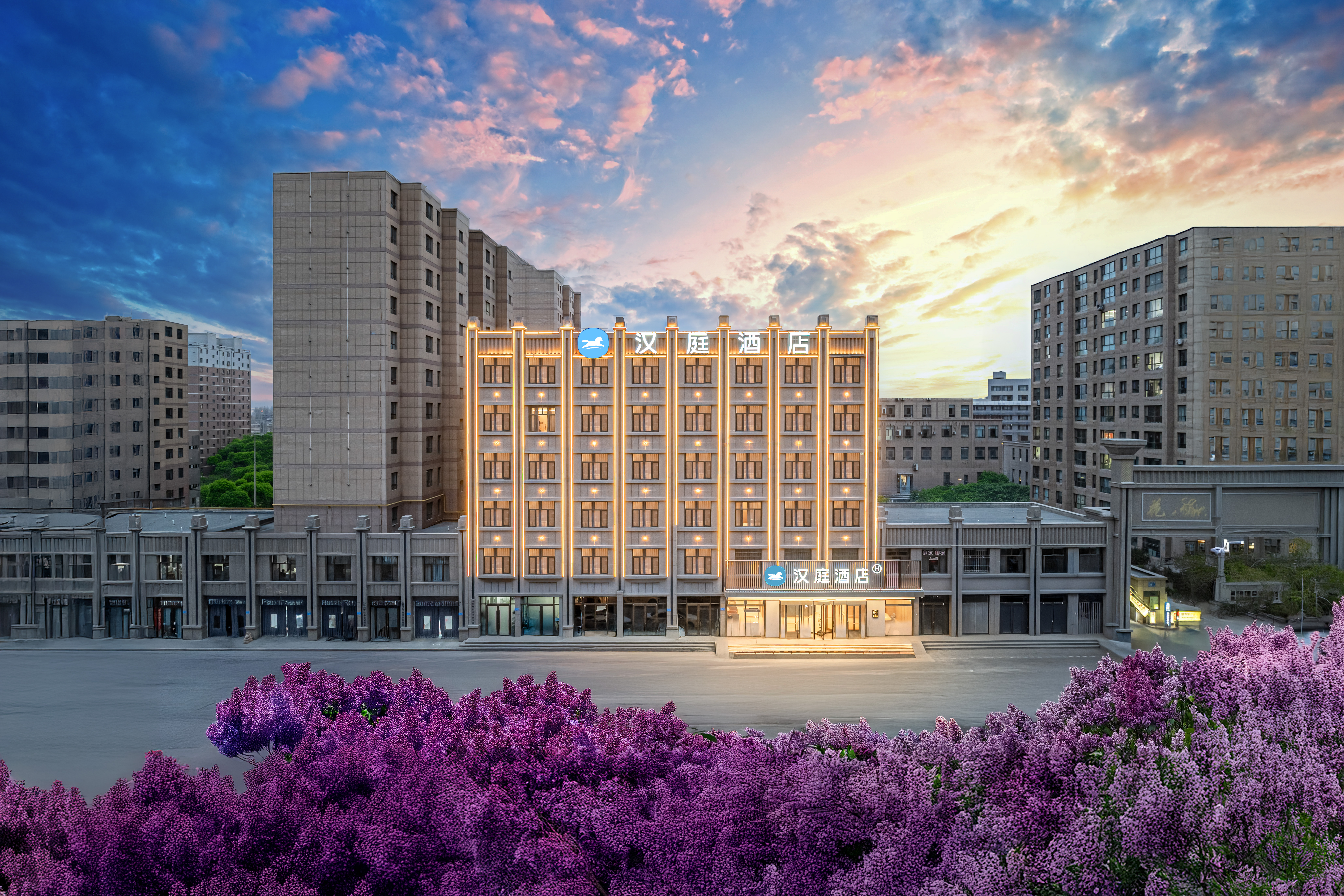 汉庭张掖西站酒店