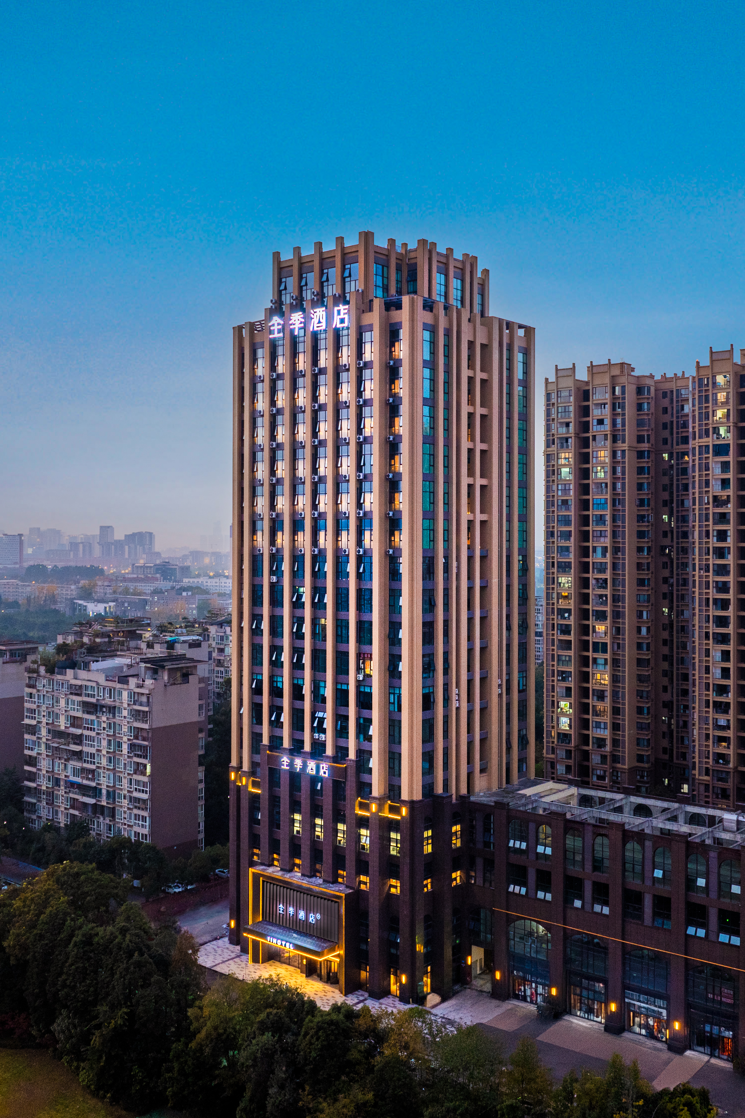 全季成都龙泉驿大运会体育中心酒店
