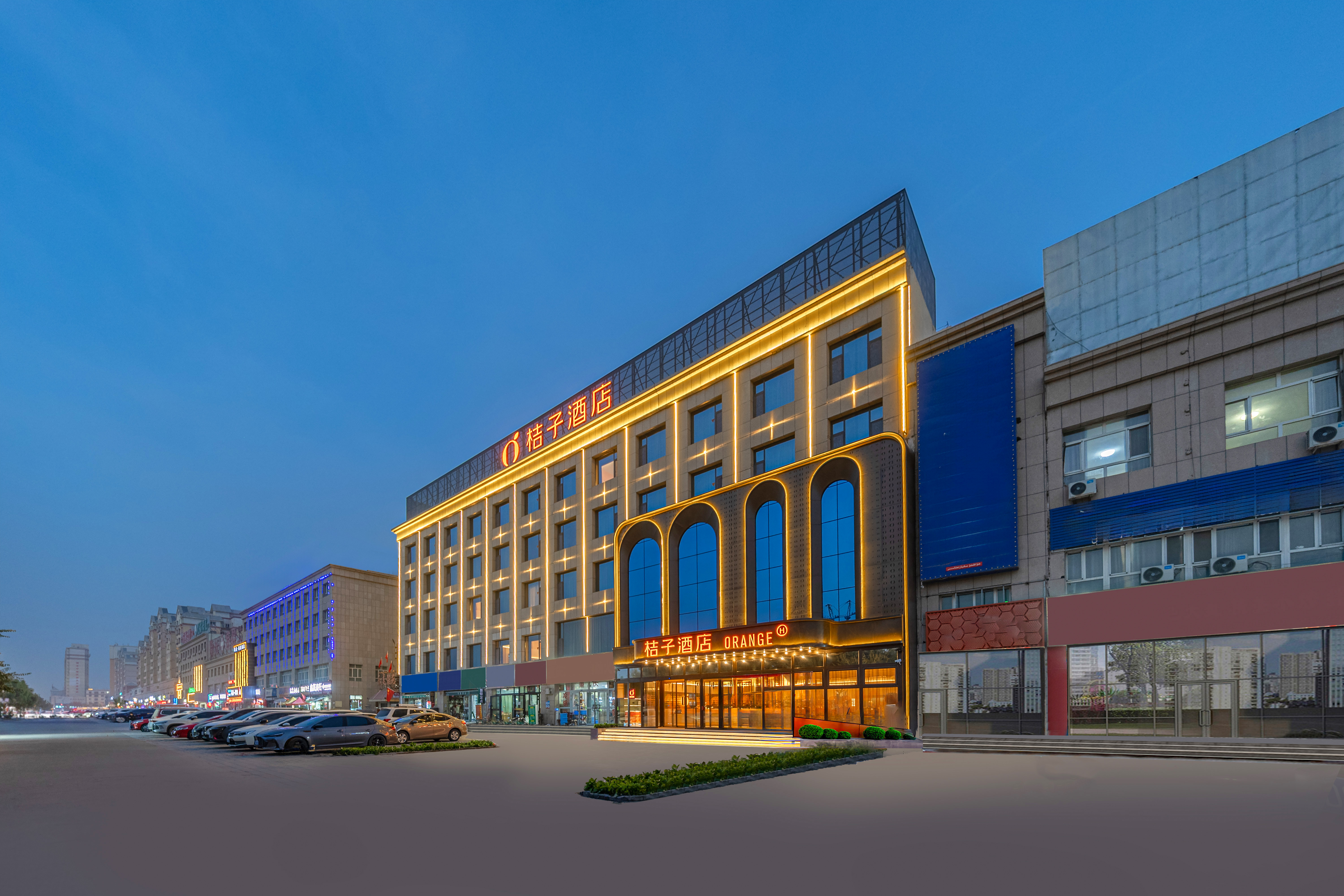 桔子阿克苏机场复兴大道酒店