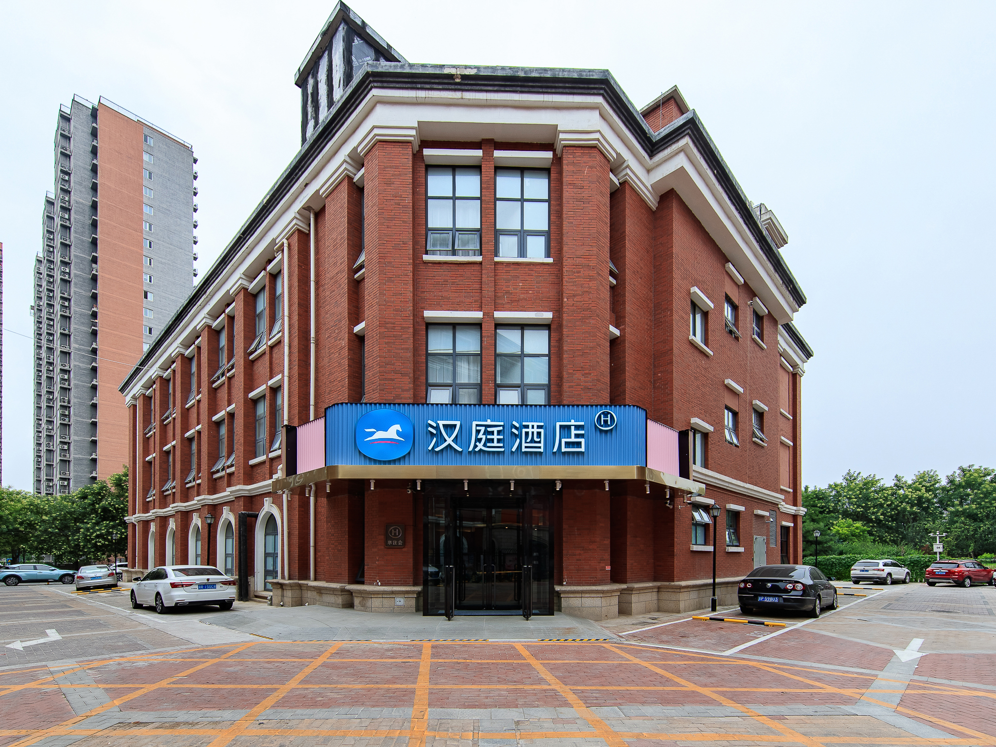 汉庭北京房山长阳地铁站酒店