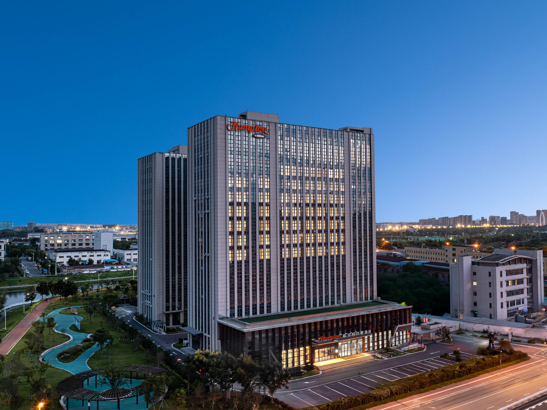 南京六合雄州希尔顿欢朋酒店