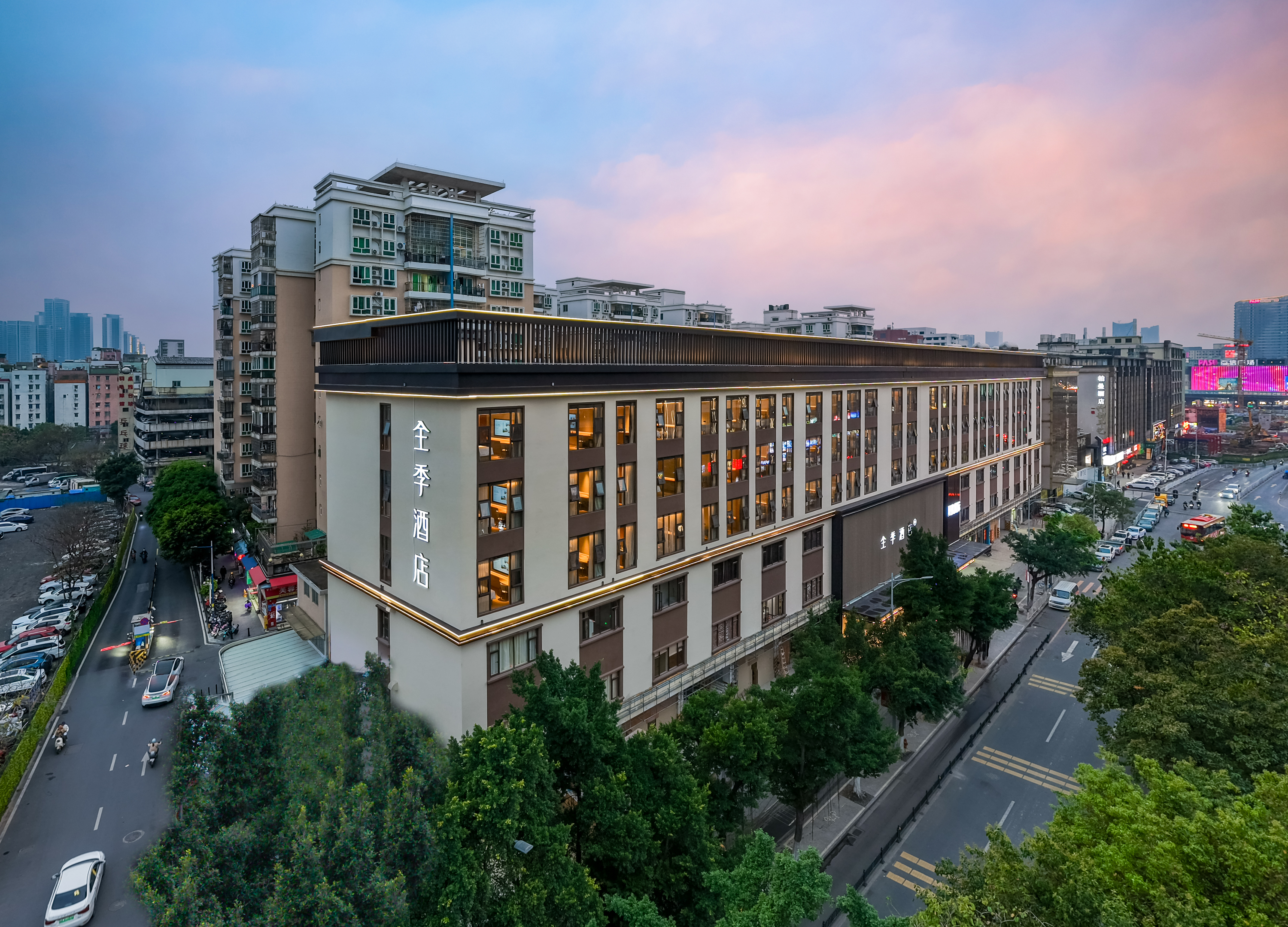 全季广州白云国际会议中心齐富路酒店