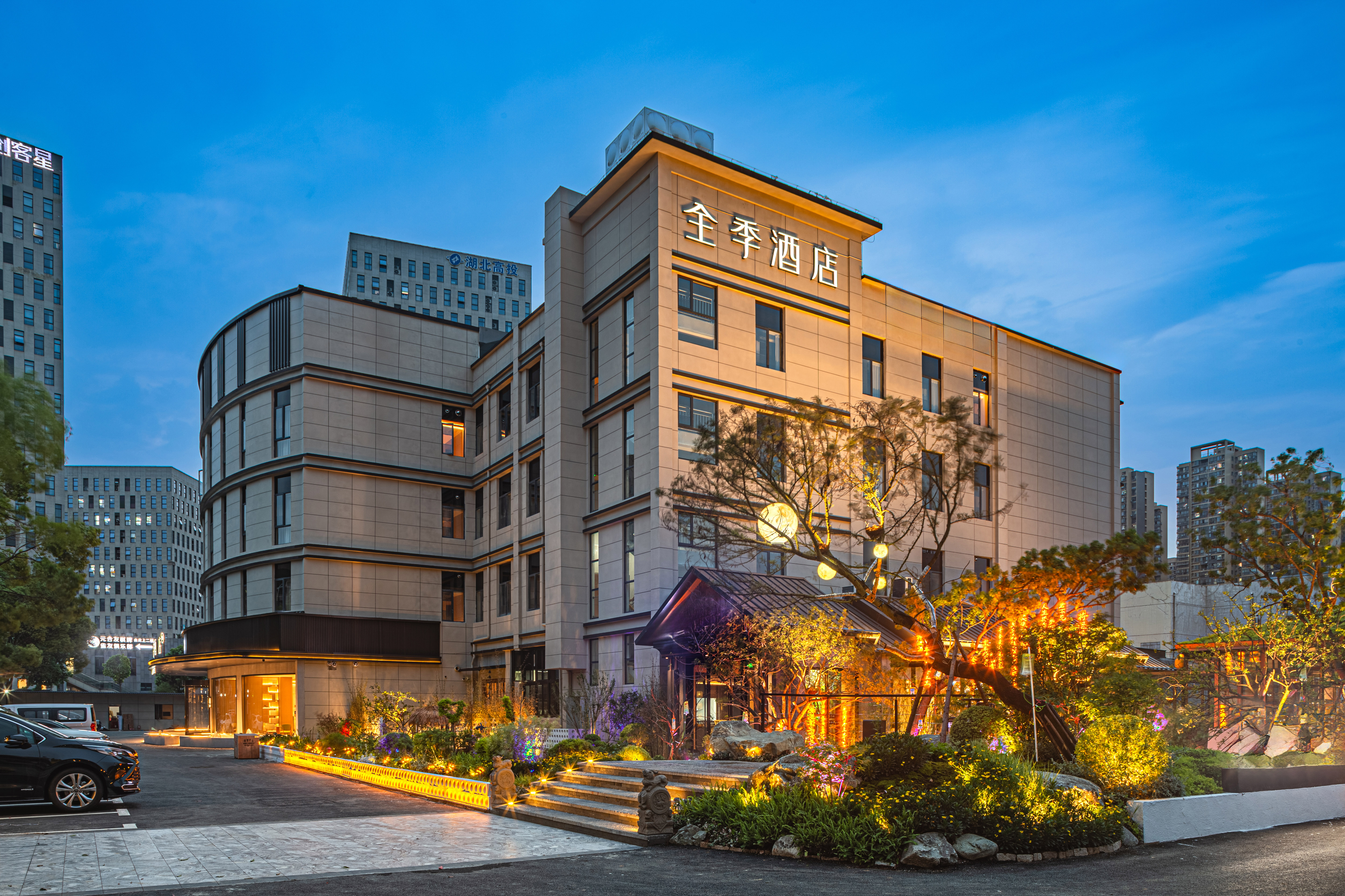 全季武汉光谷大道金融港北地铁站酒店