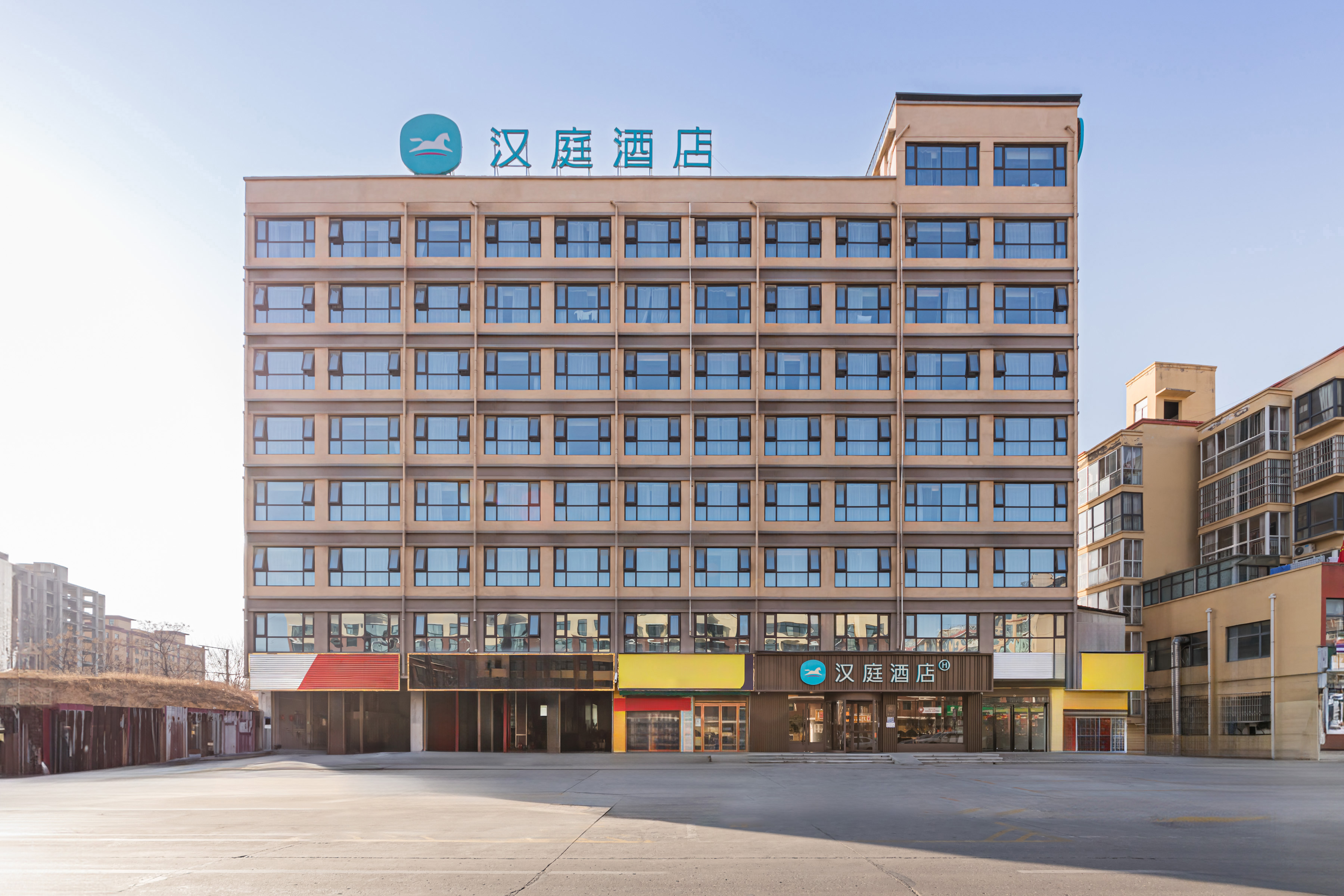 汉庭驻马店西平洪河公园酒店