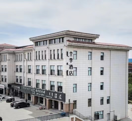 全季鄂尔多斯万正广场酒店