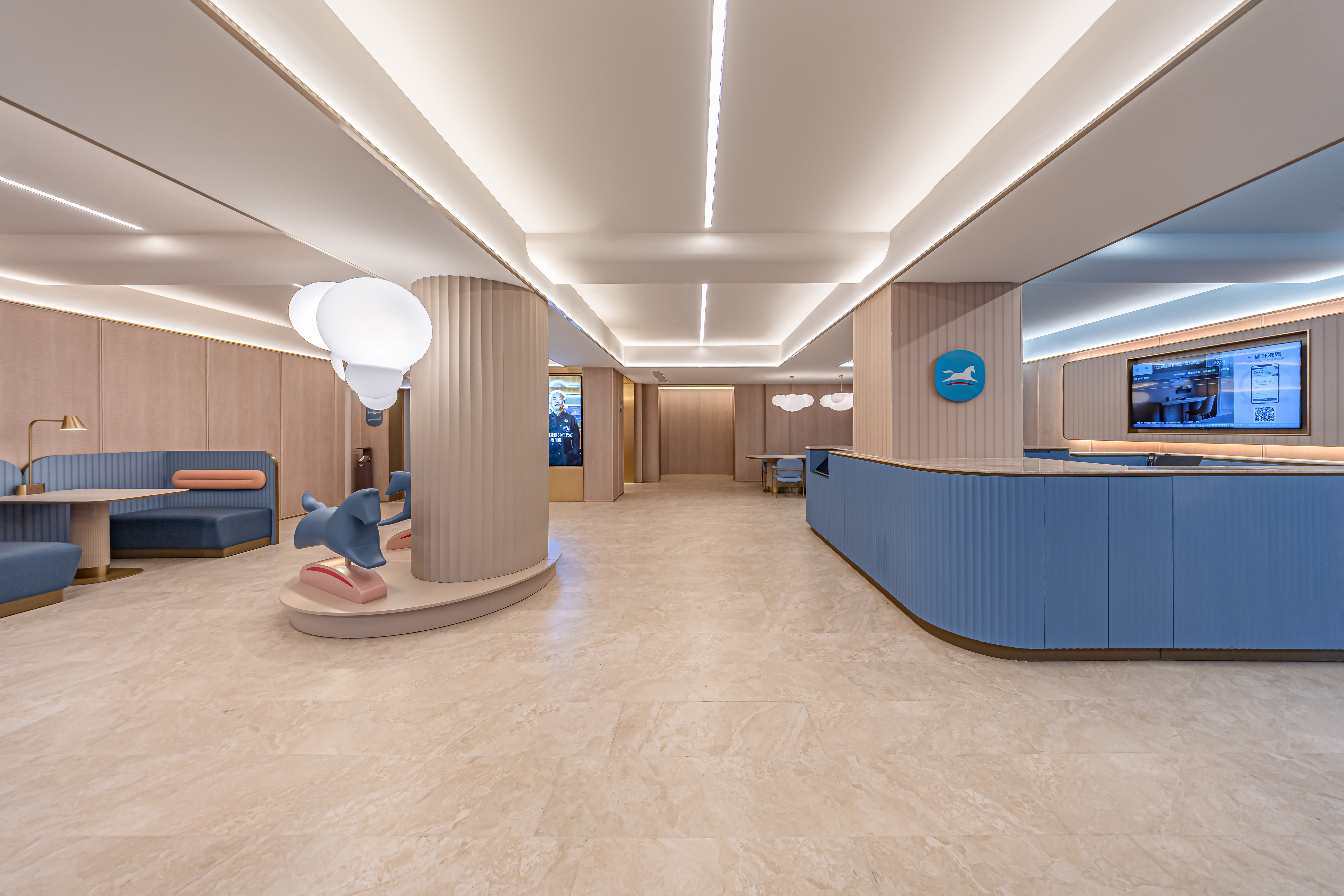 汉庭玛纳斯中华路凤凰商厦酒店