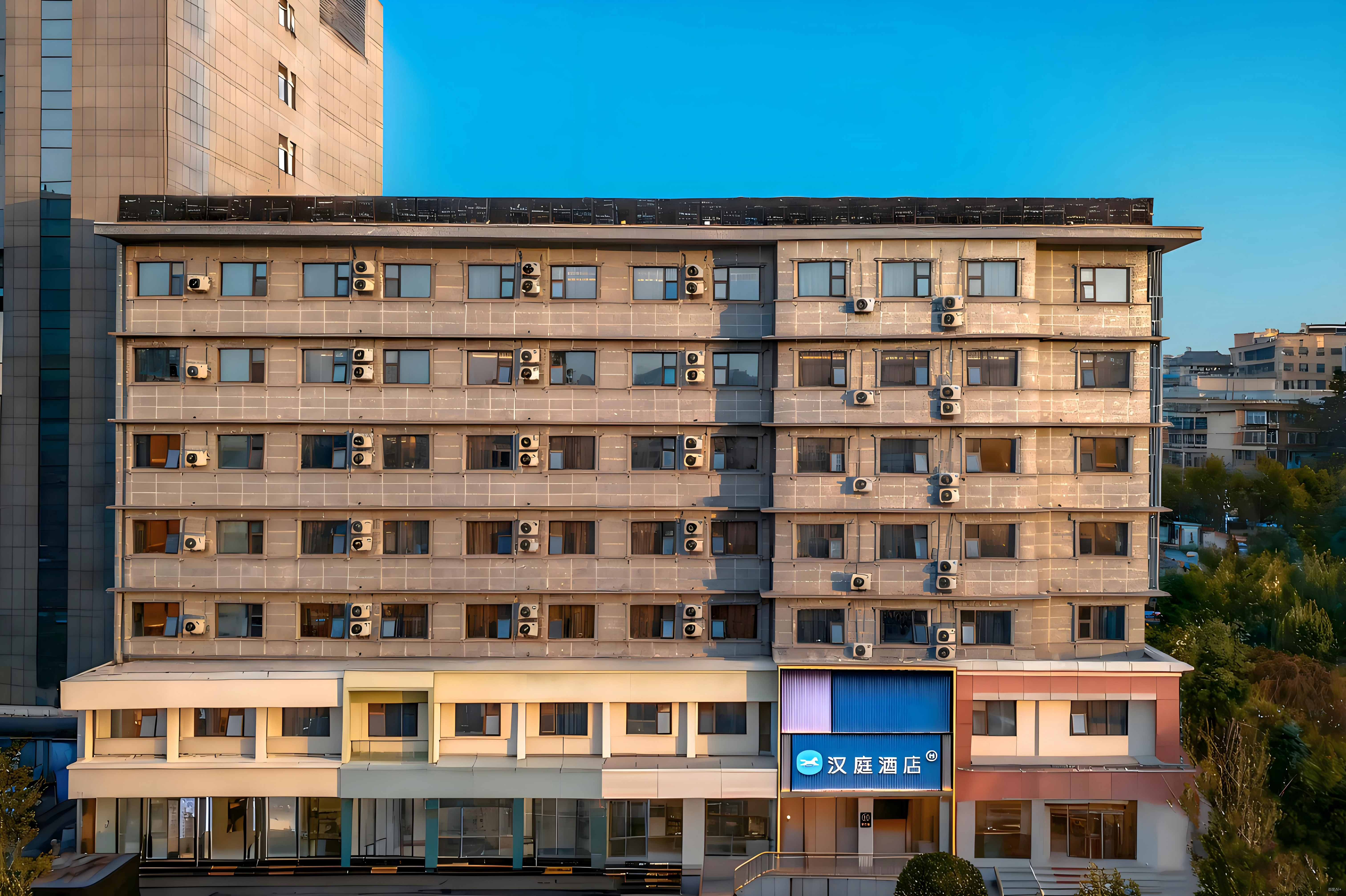 汉庭西安钟楼北大街十字酒店